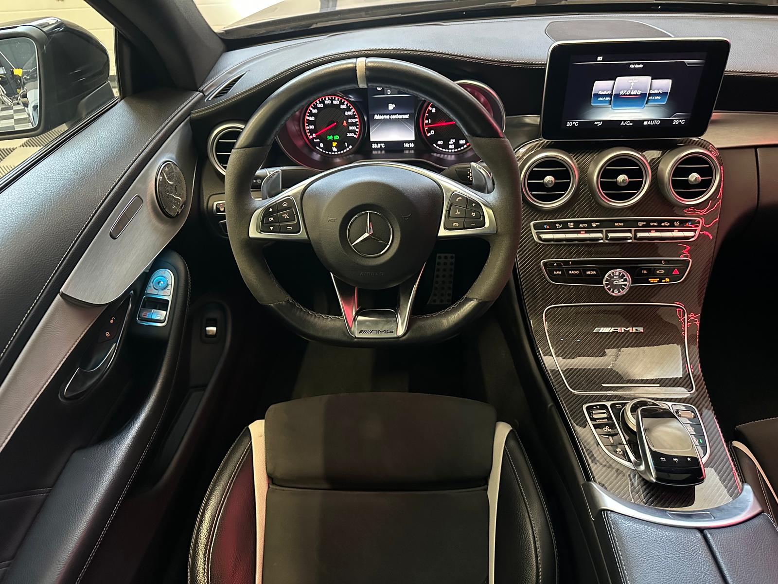 MERCEDES-BENZ C 63 S AMG Speedshift-image-15
