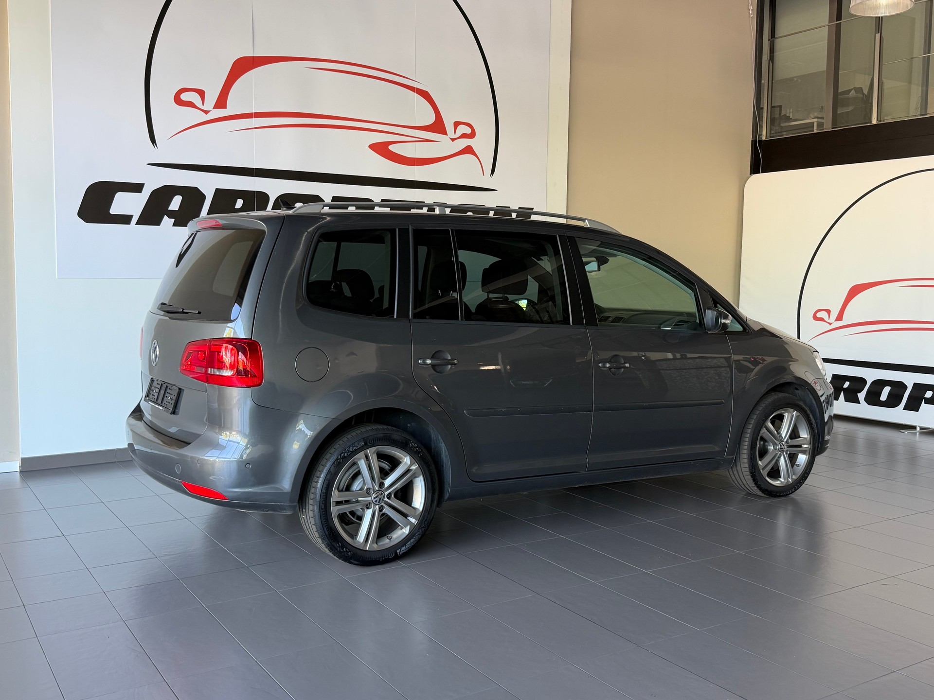 VW Touran 1.4 TSI Comfortline DSG-image-3