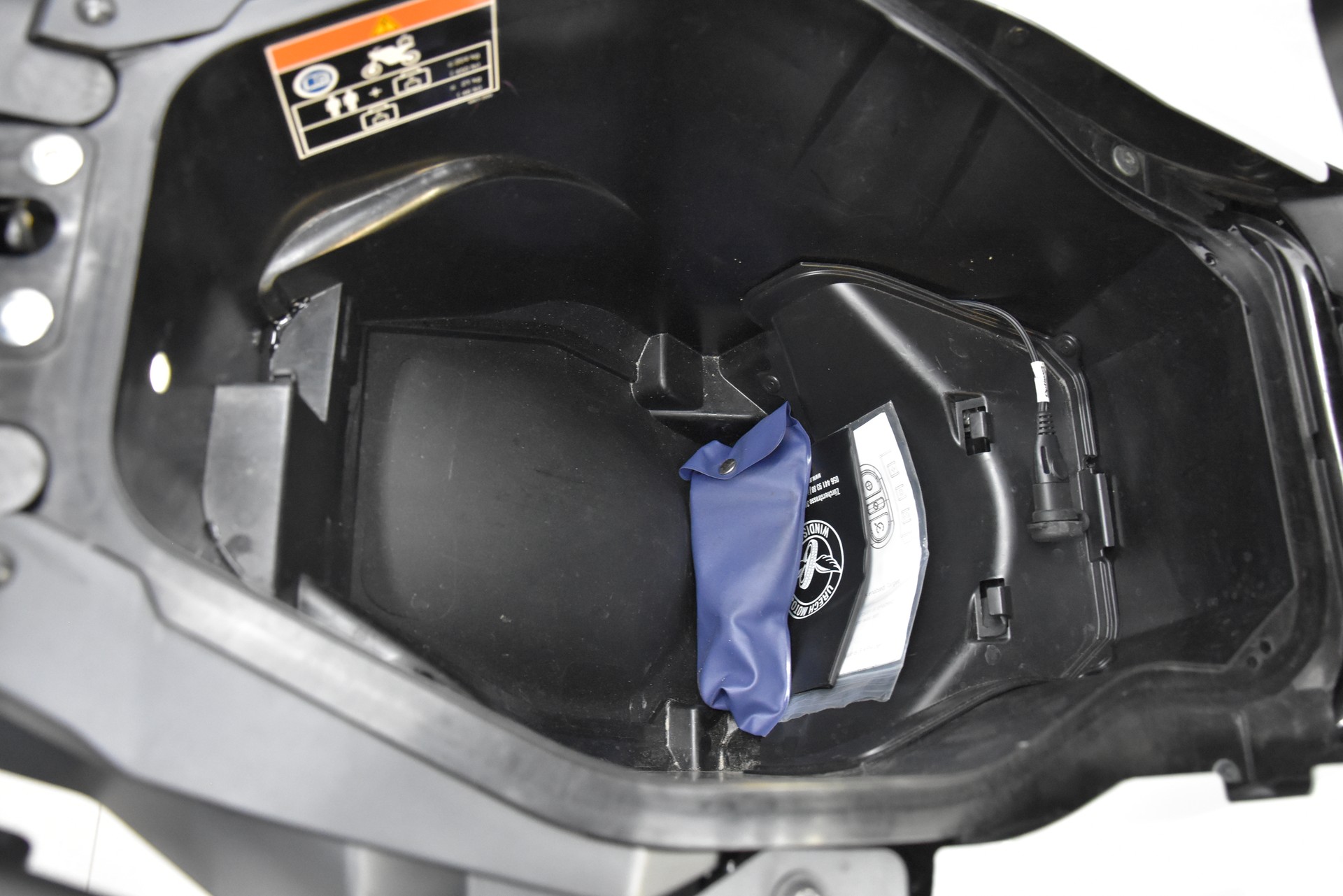 HONDA X-ADV 750-image-7