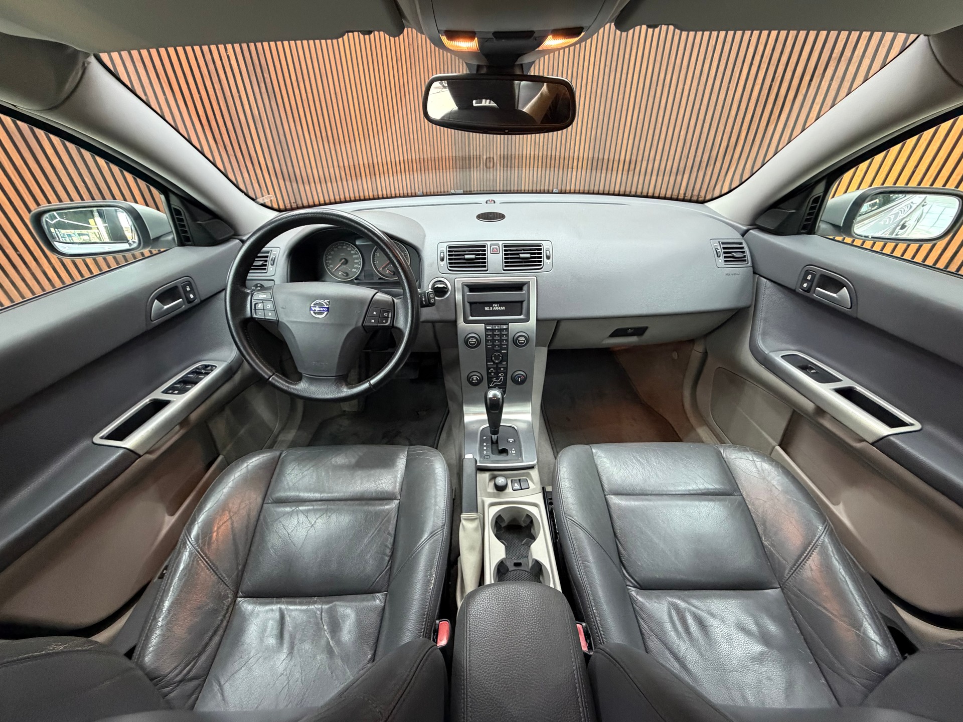 VOLVO V50 2.4I Momentum-image-12