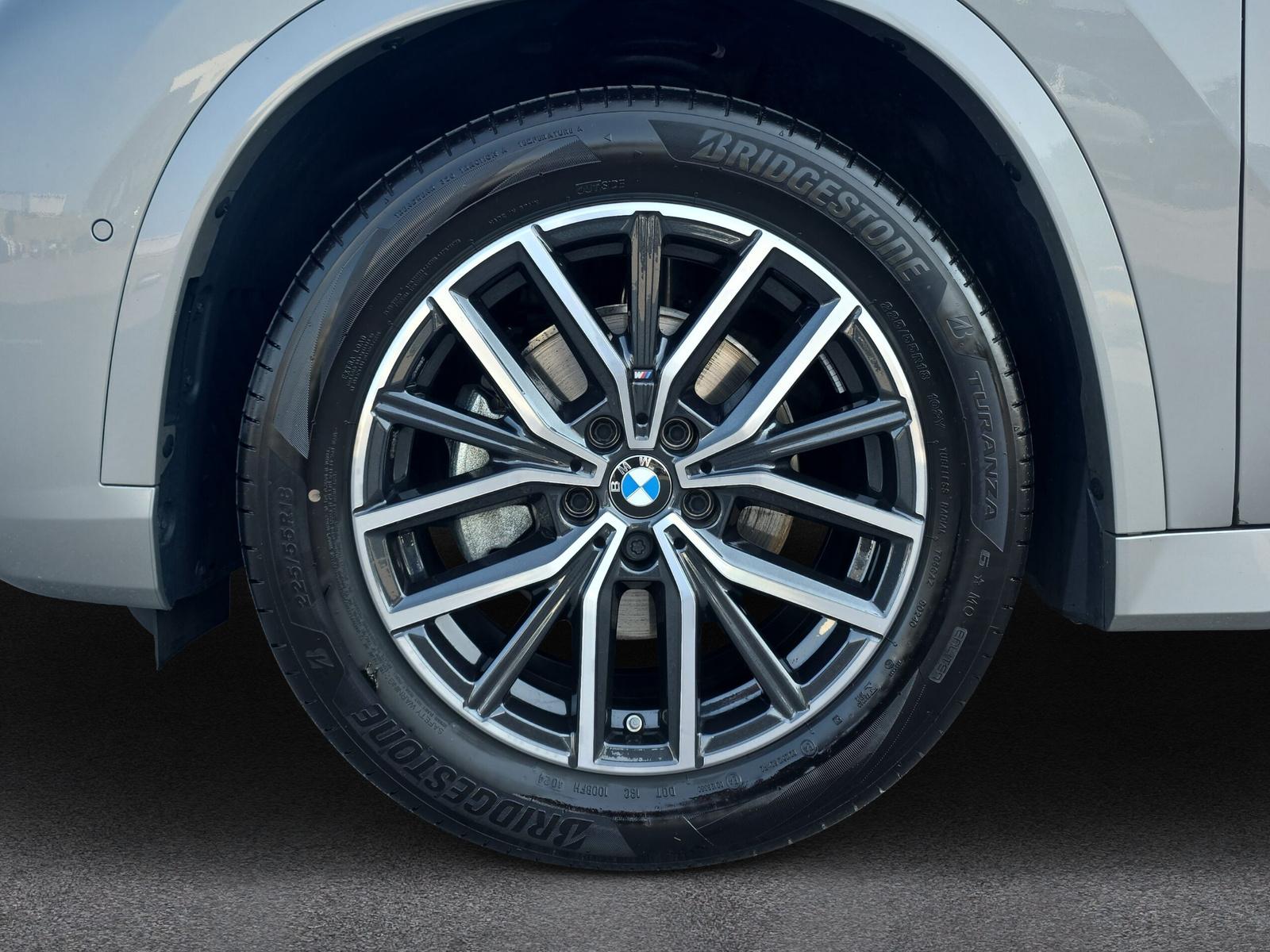 BMW X1 20d xDrive paddles-image-9