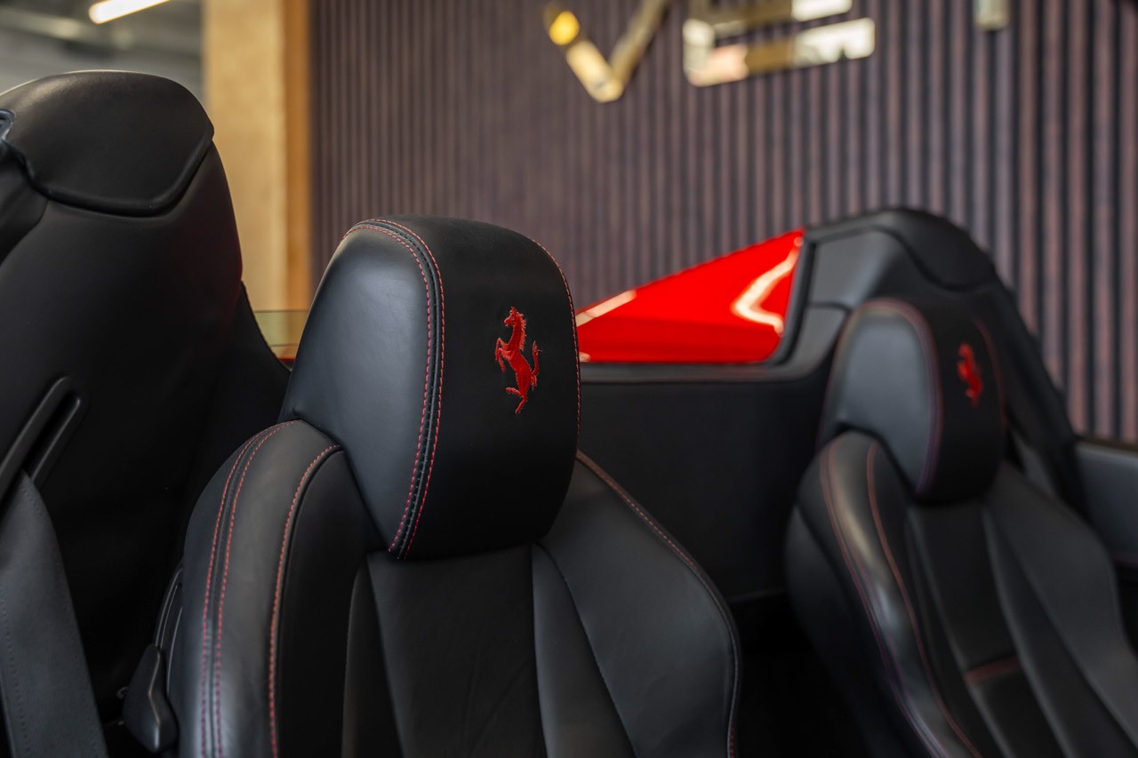 FERRARI 458 Spider Italia 4.5 V8-image-17