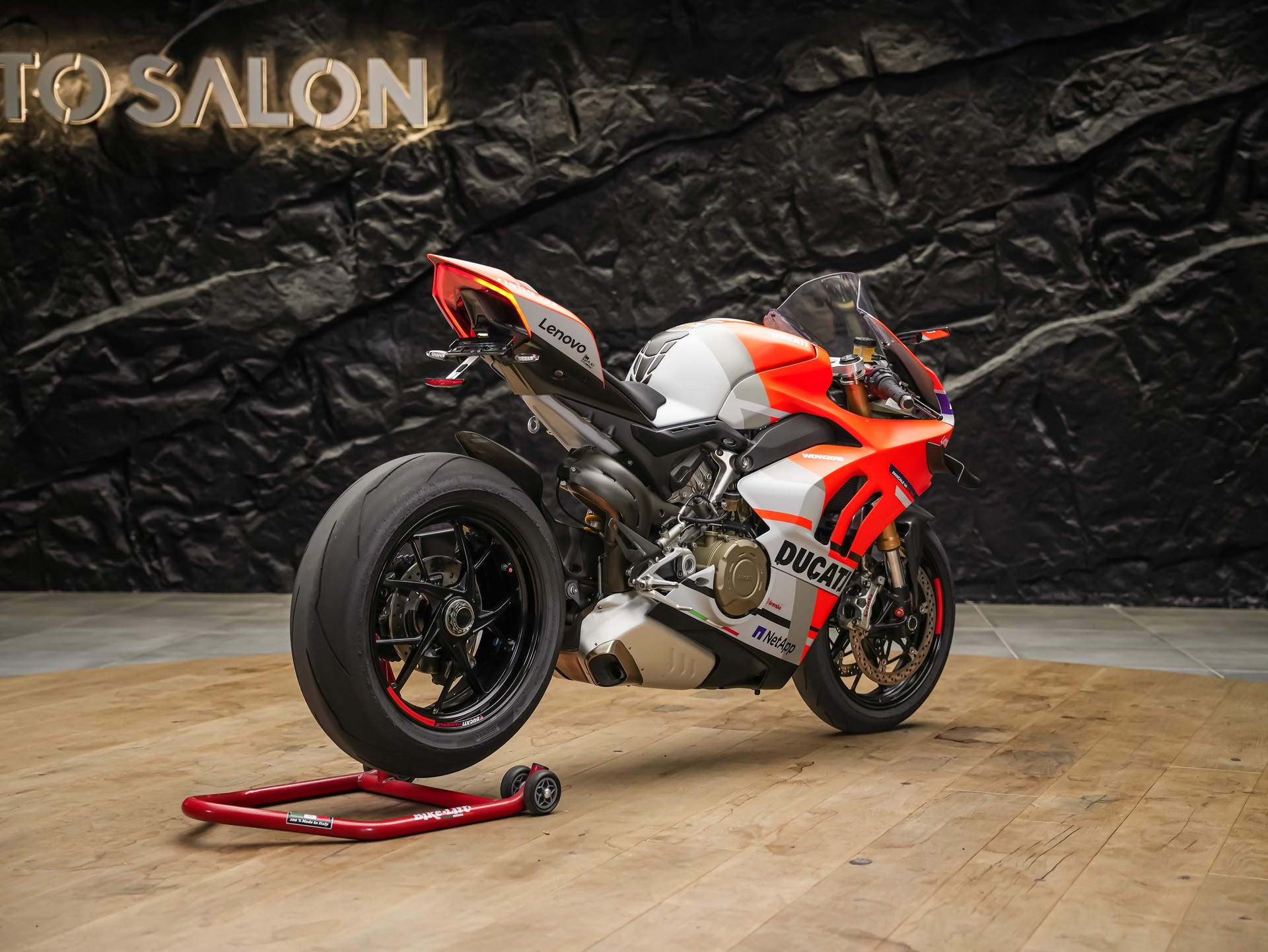 DUCATI Panigale 1103 V4 *1 of 1*Sonderumbau*Carbon*-image-4