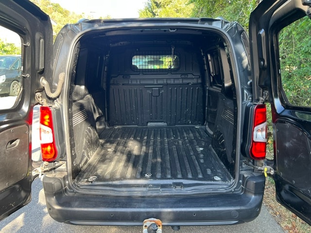 TOYOTA Proace City Verso 1.2 Combi Medium-image-5