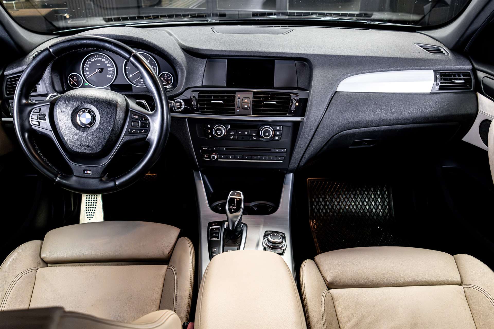 BMW X3 xDrive 35d Steptronic-showroom-element-3