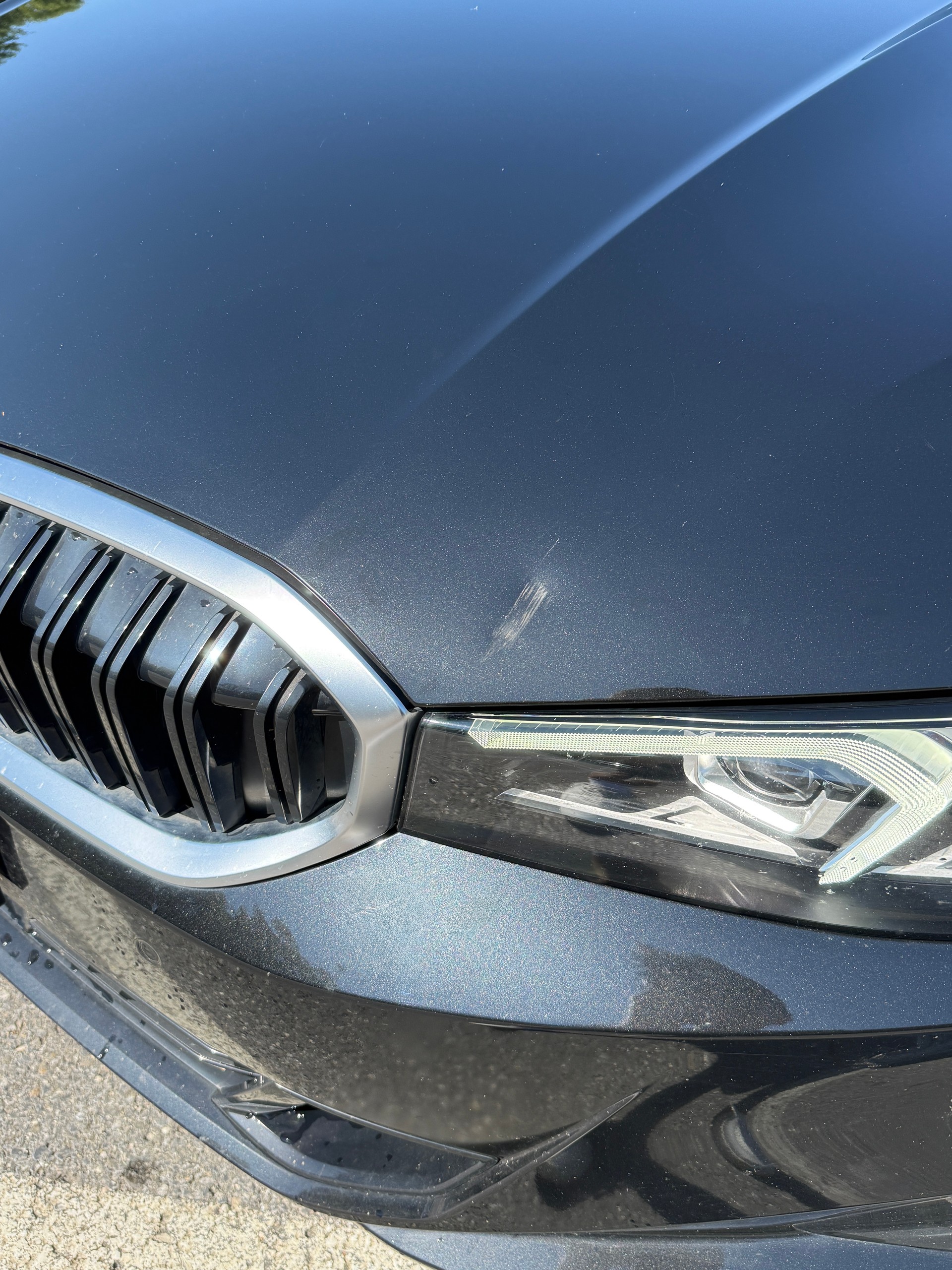 BMW 320d xDrive-image-5