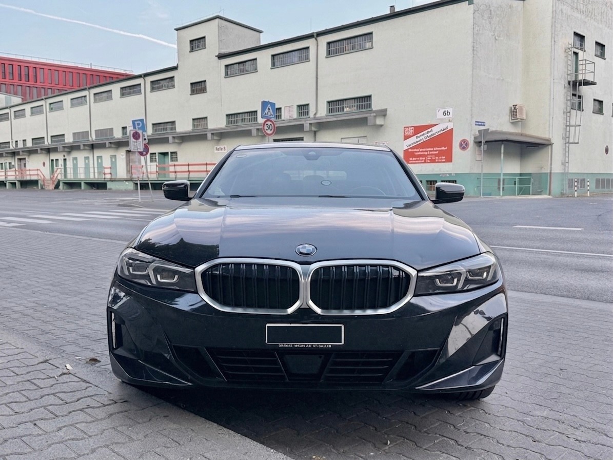 BMW 320d xDrive-image-1