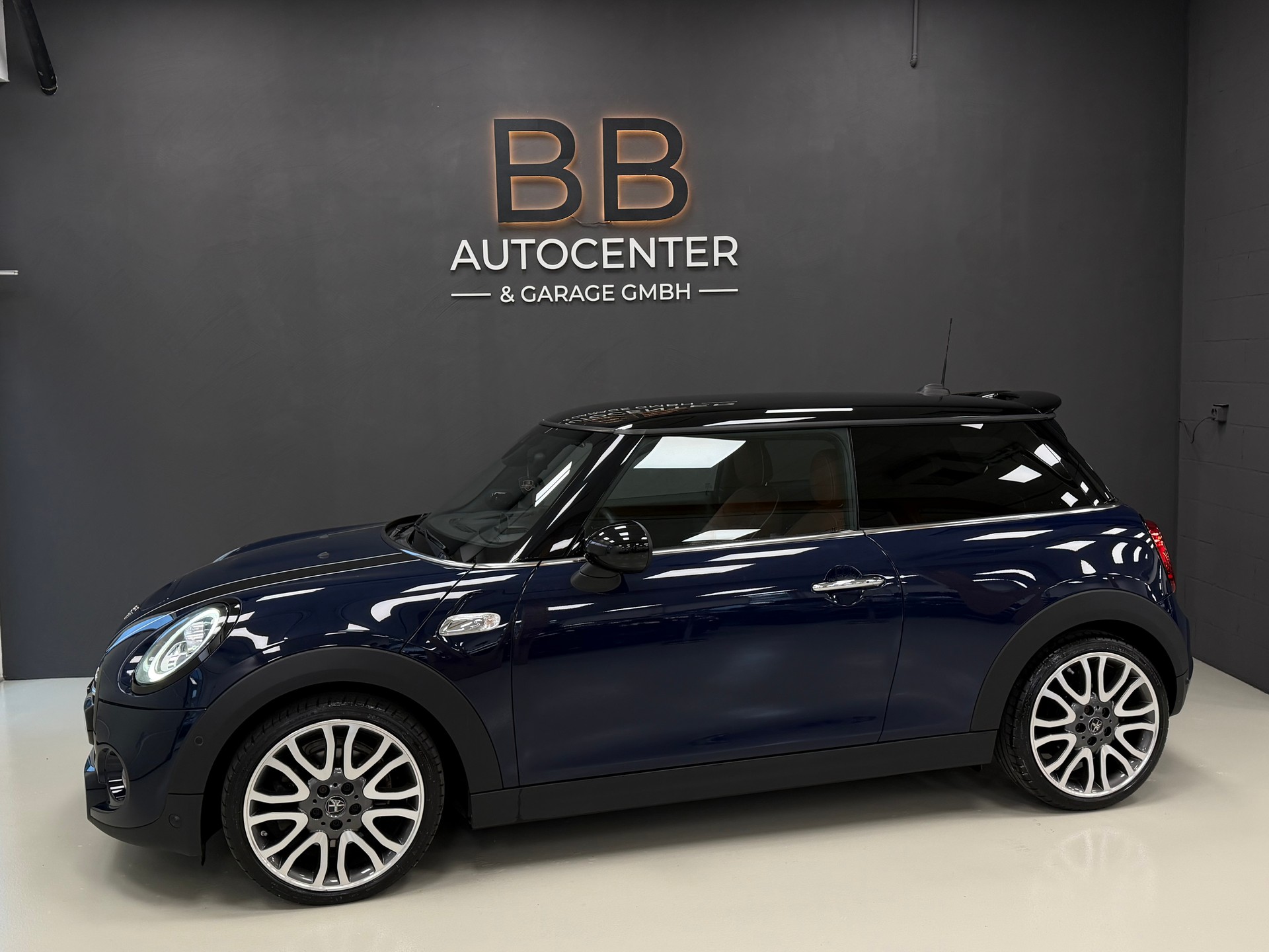 MINI Cooper S Steptronic DKG-image-2