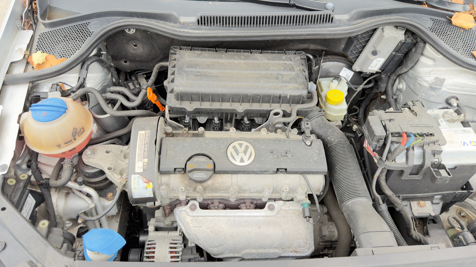 VW Polo 1.4 16V Comfortline-image-9