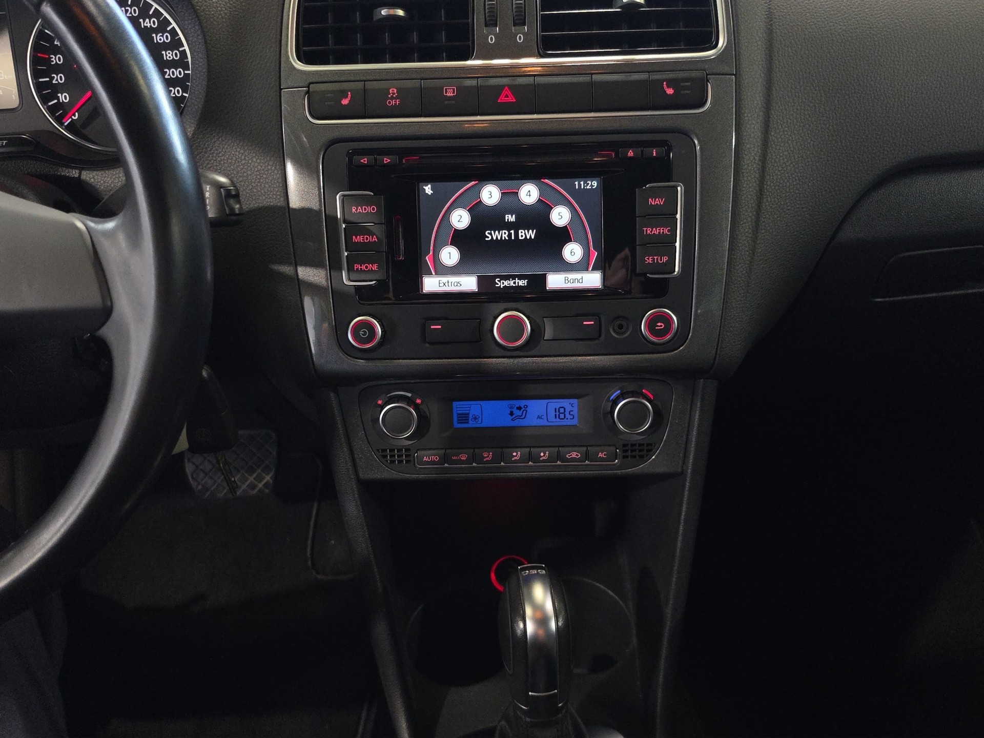 VW Polo 1.4 16V Team DSG-image-15