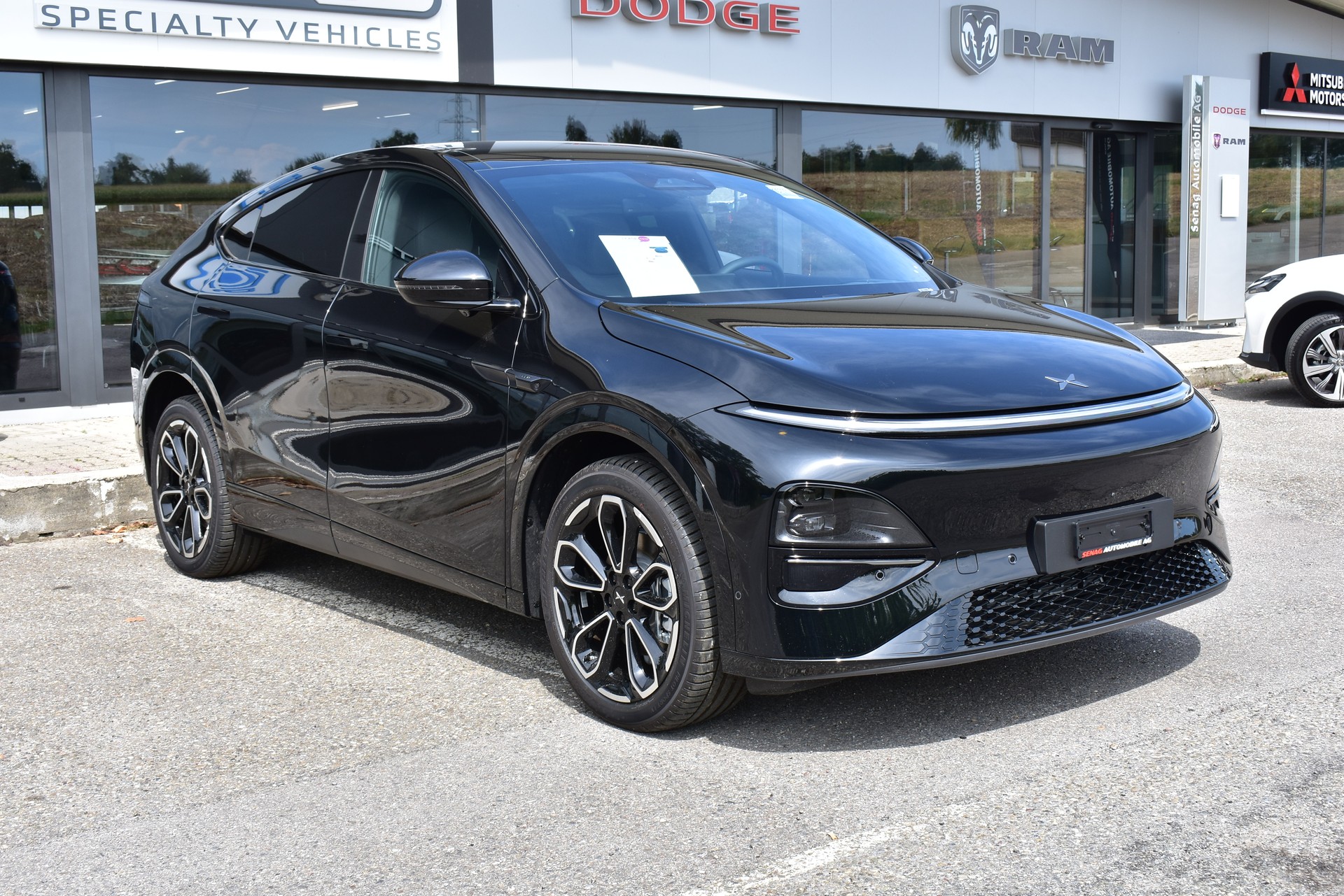 XPENG G6 80kWh Performance AWD-image-1