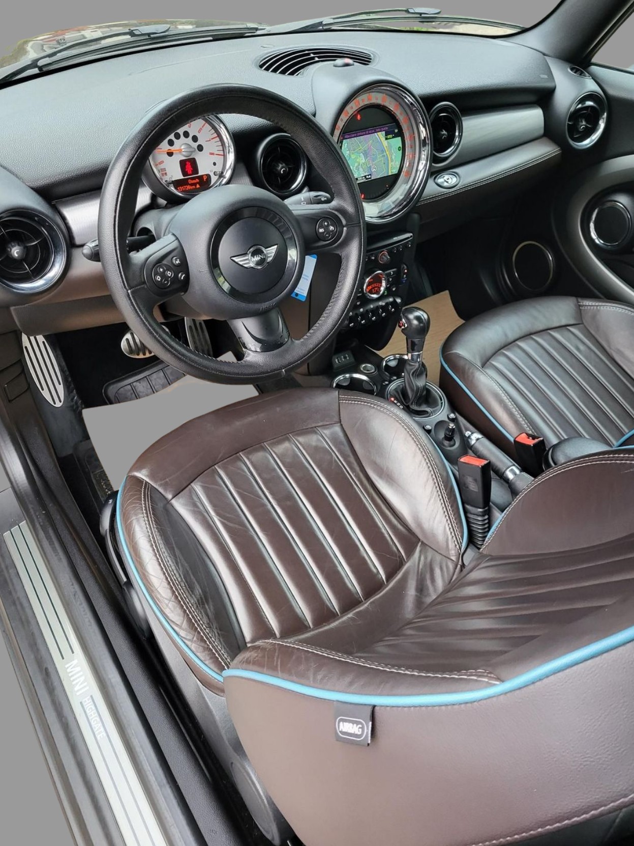 MINI Cooper S Cabriolet Steptronic-image-12