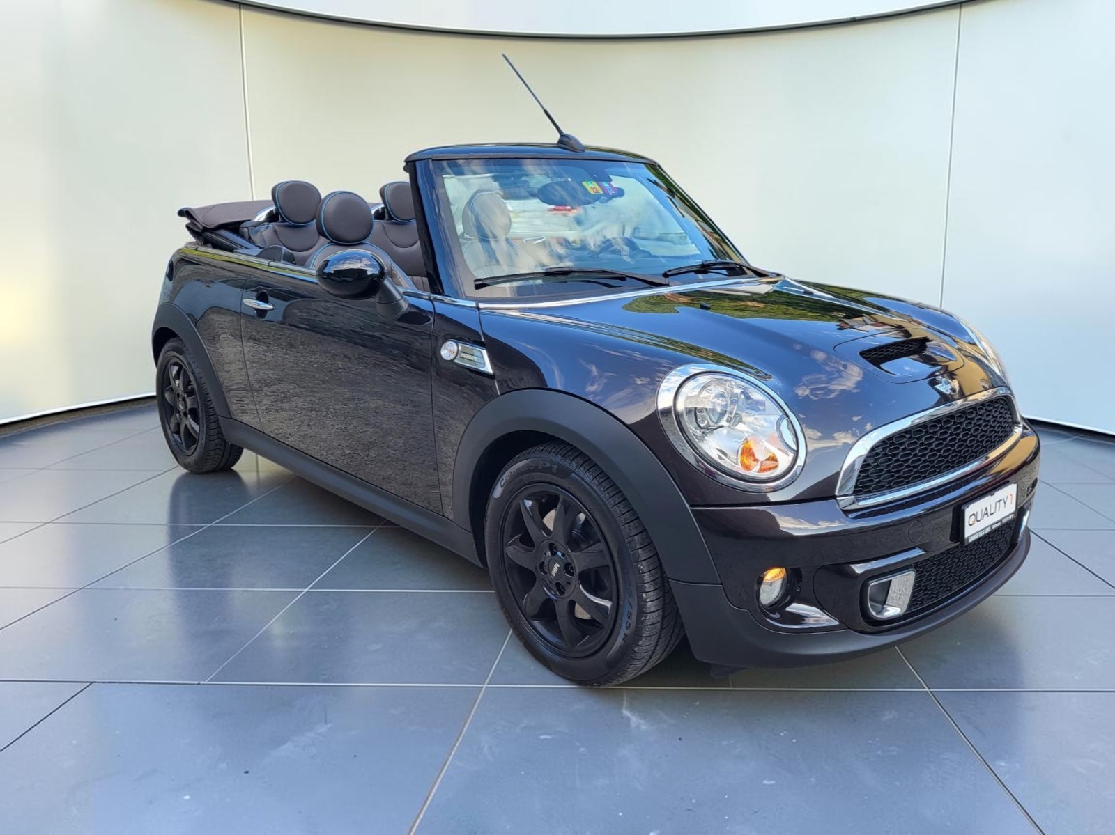 MINI Cooper S Cabriolet Steptronic-image-3