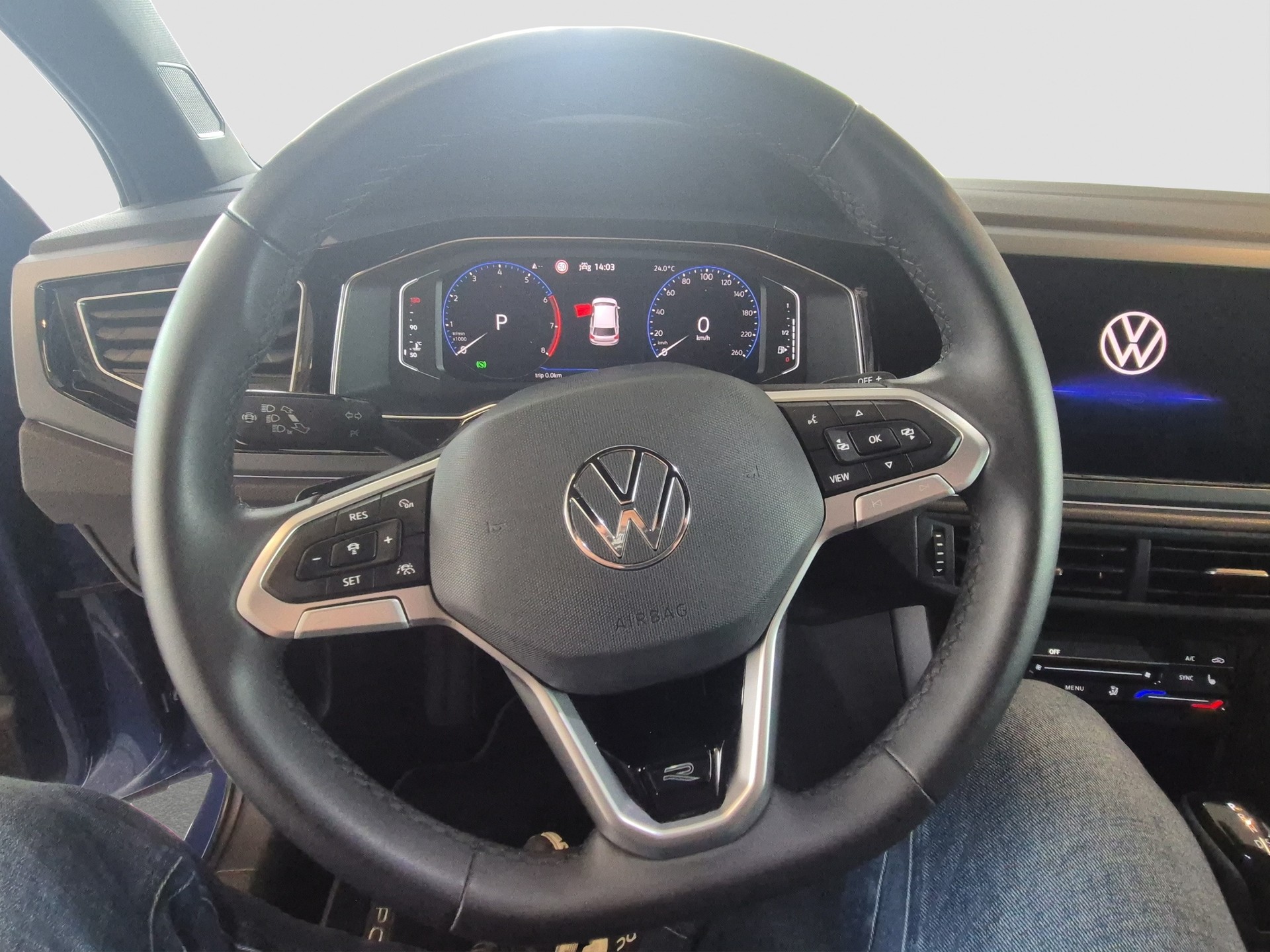VW Polo 1.0 TSI R-Line DSG-image-11