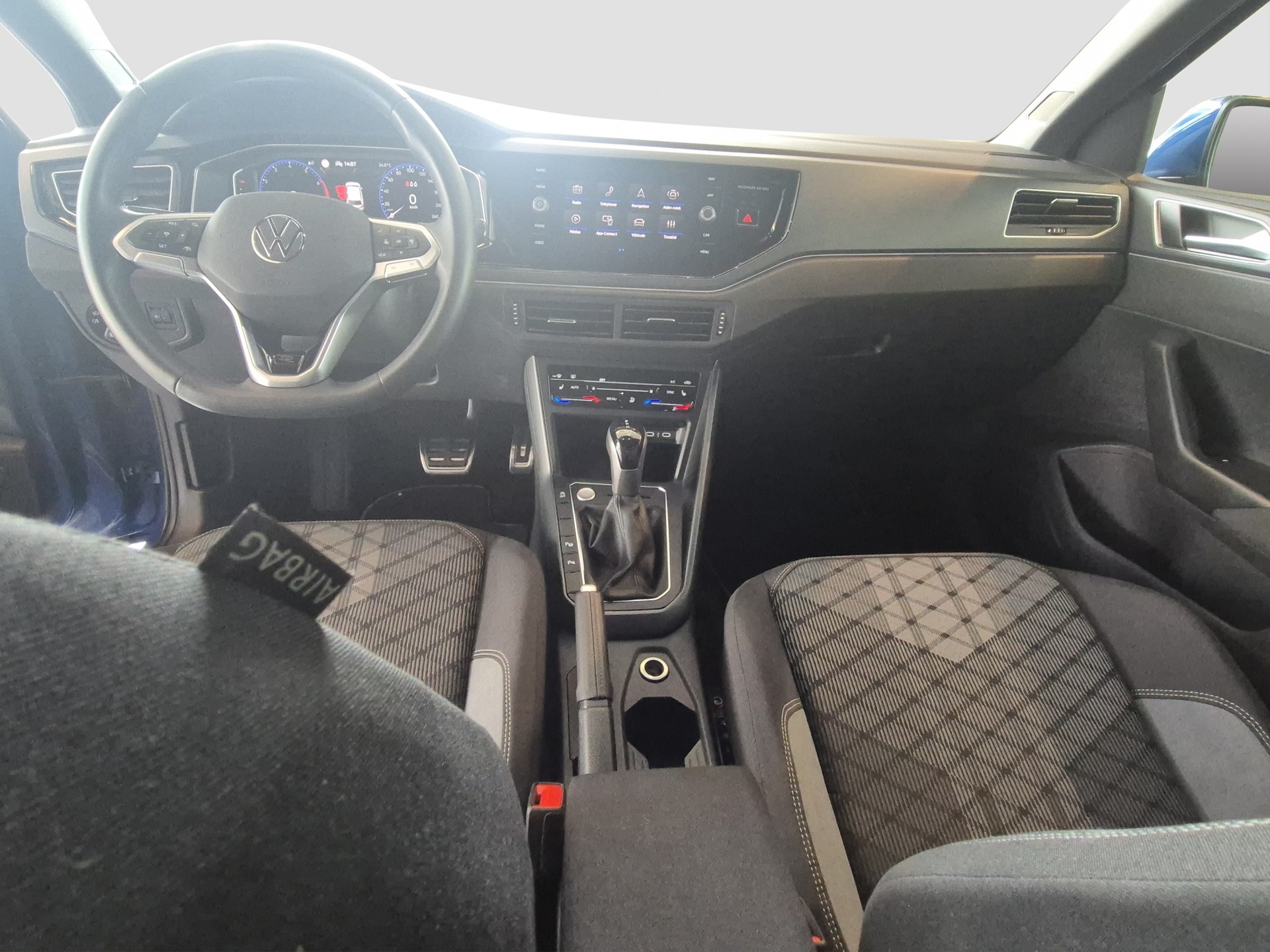 VW Polo 1.0 TSI R-Line DSG-image-14