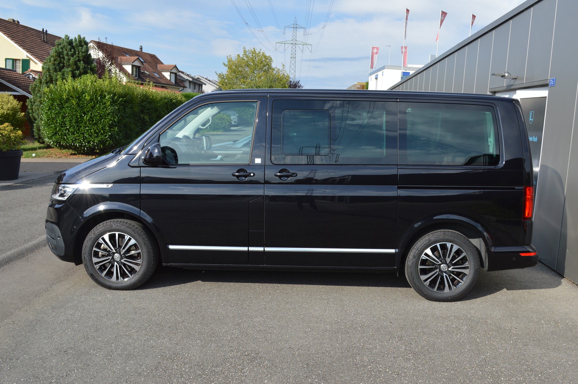 VW T6.1 Multivan 2.0 Bi-TDI Highline 4Motion DSG-image-4