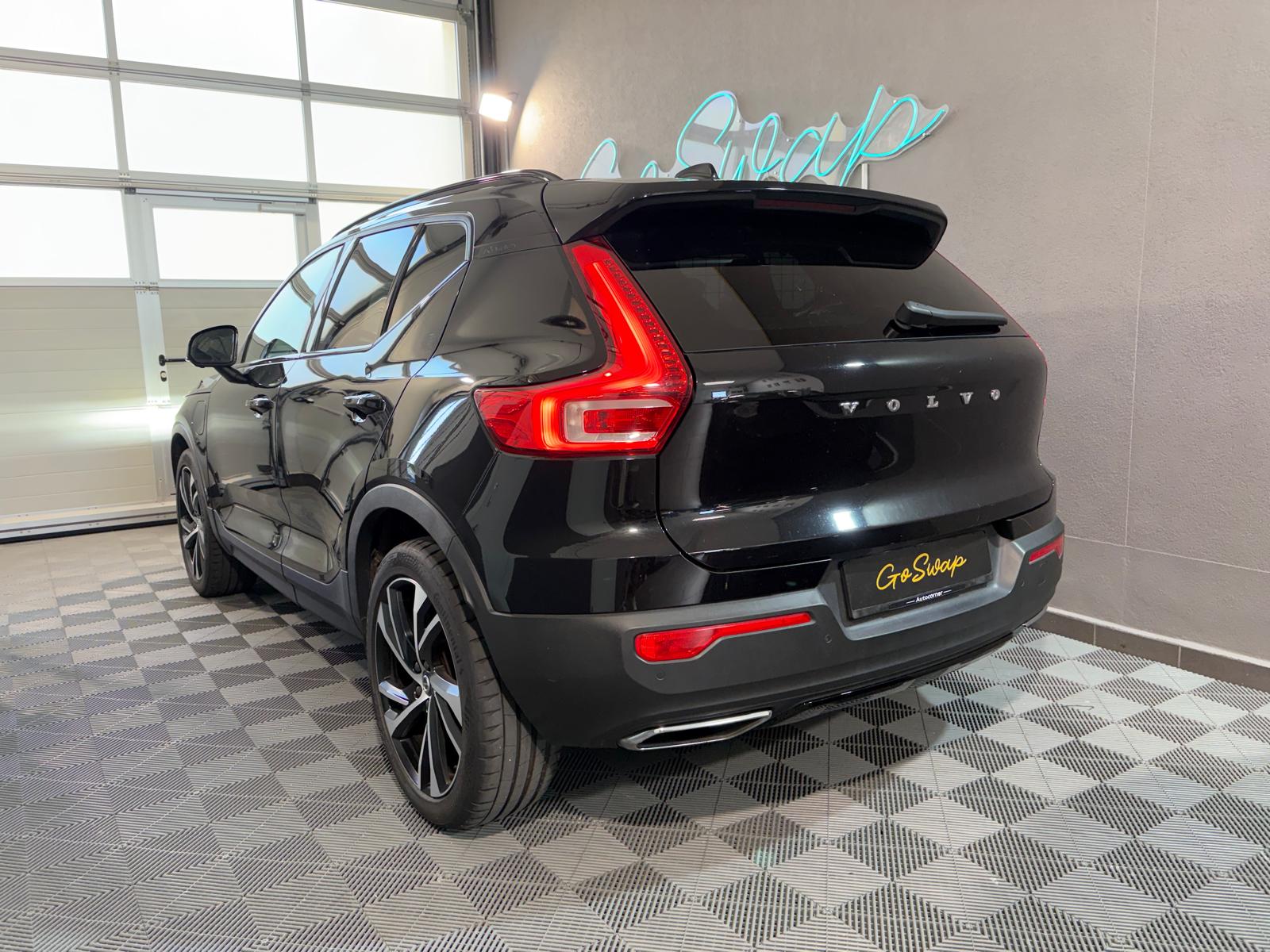 VOLVO XC40 T5 TwE R-Design DCT - Toit ouvrant - Caméra 360-image-7