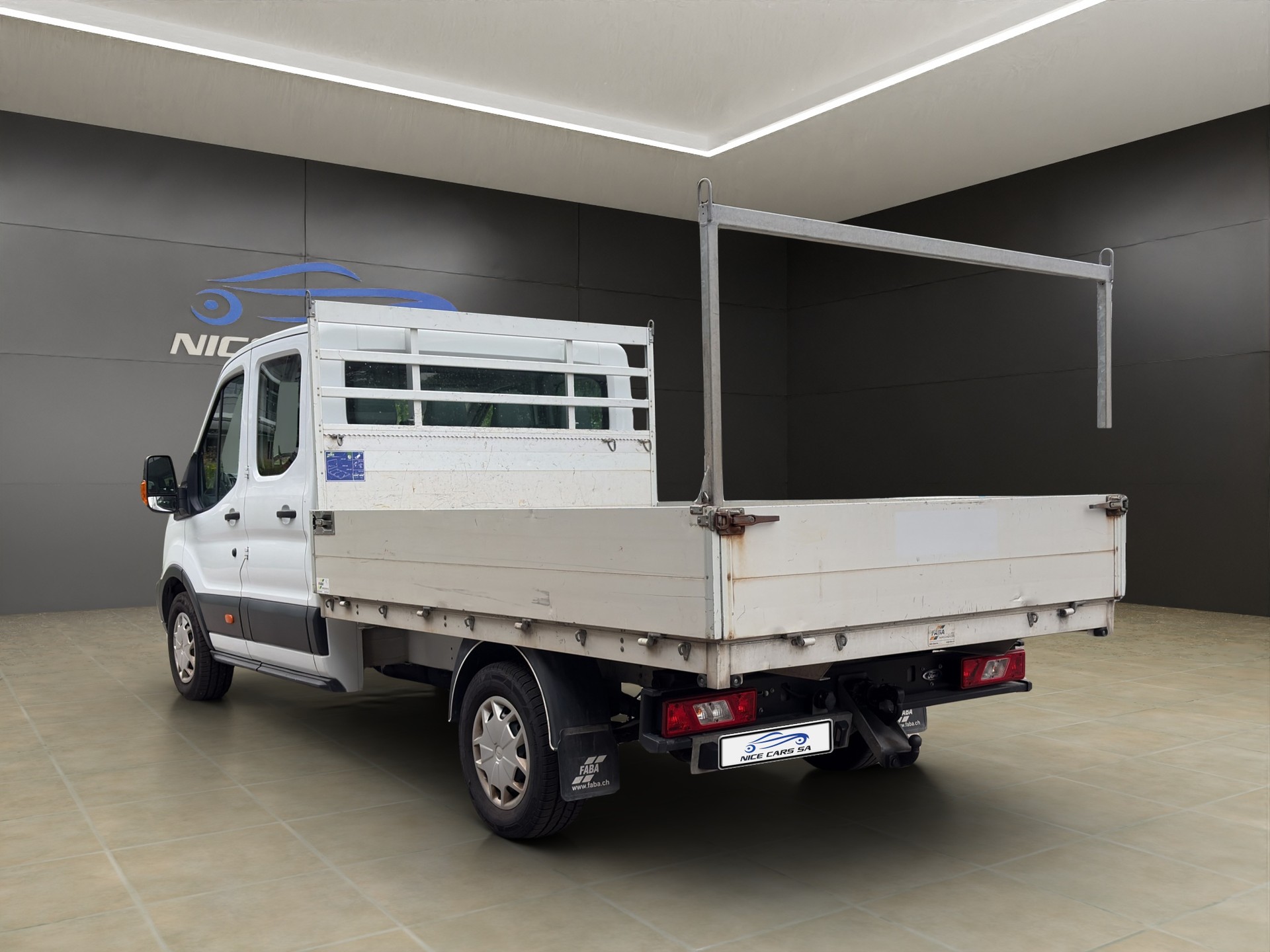 FORD Transit 350 L3 Trend 2.0 TDCi 130 RWD-image-4