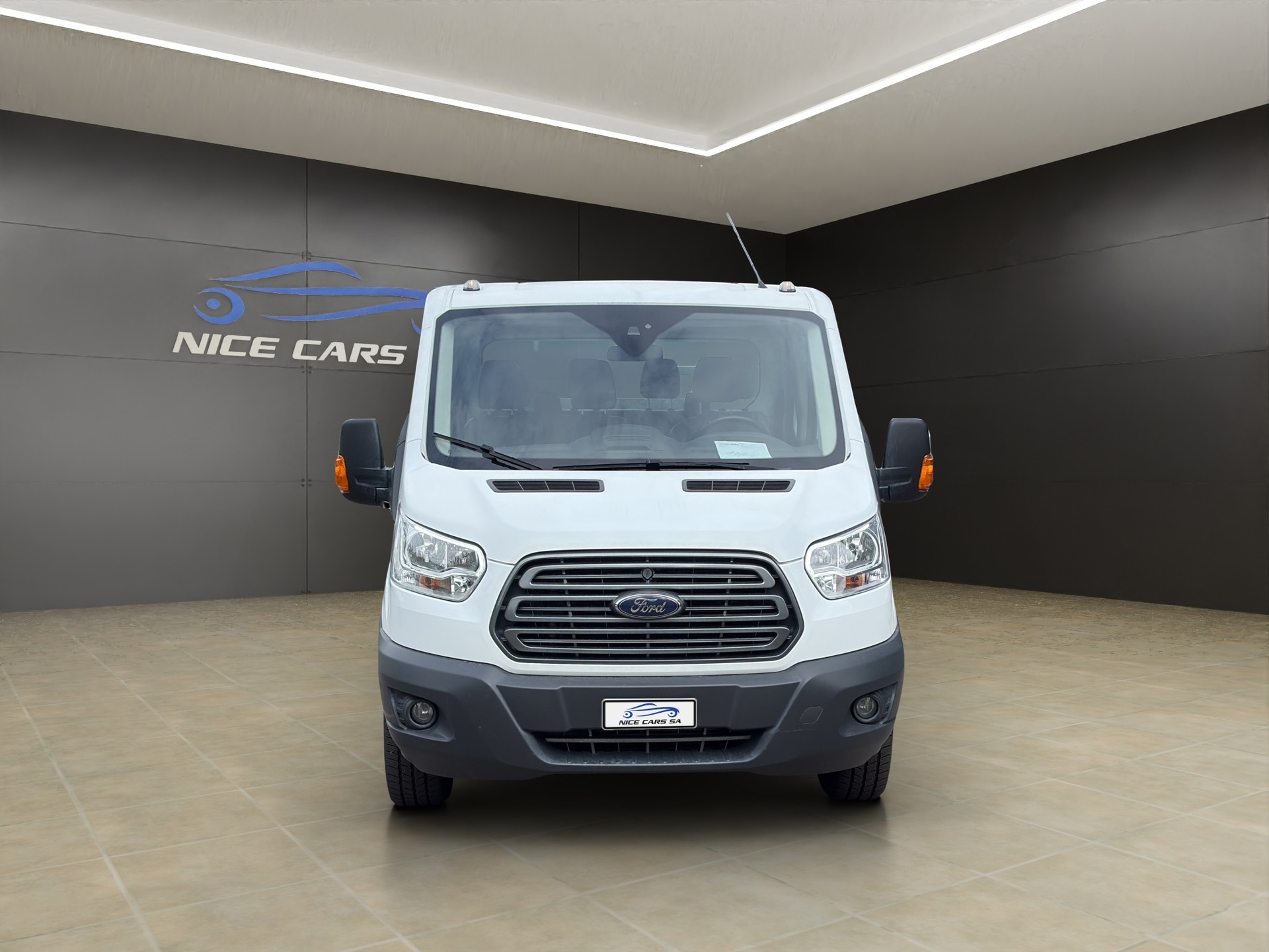 FORD Transit 350 L3 Trend 2.0 TDCi 130 RWD-image-2