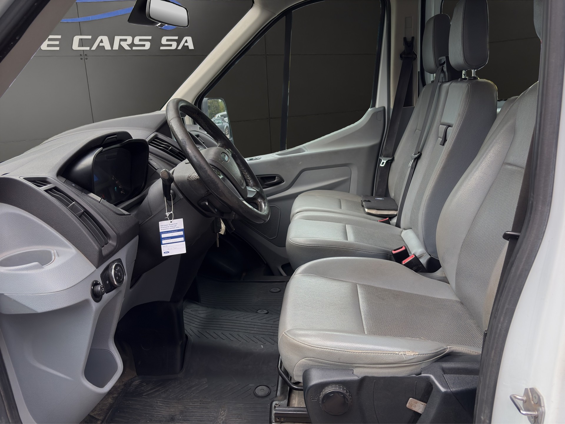 FORD Transit 350 L3 Trend 2.0 TDCi 130 RWD-image-10