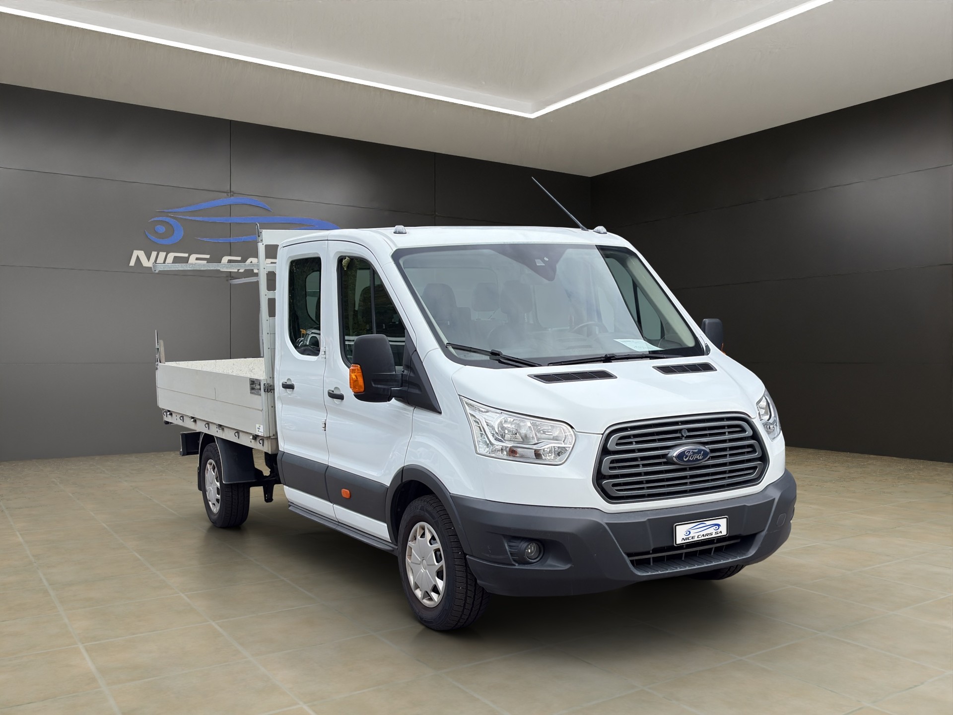 FORD Transit 350 L3 Trend 2.0 TDCi 130 RWD-image-1