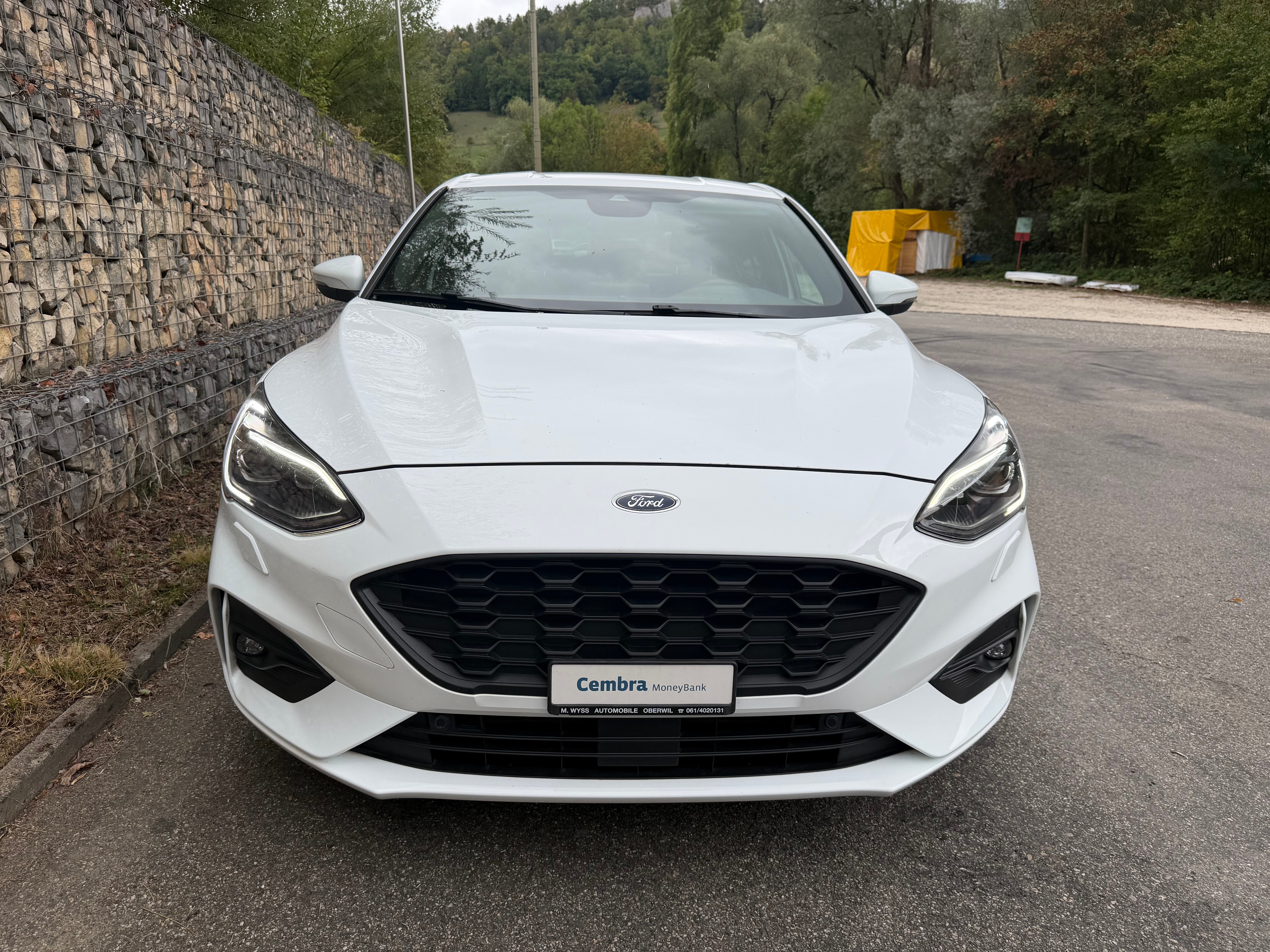 Car photo