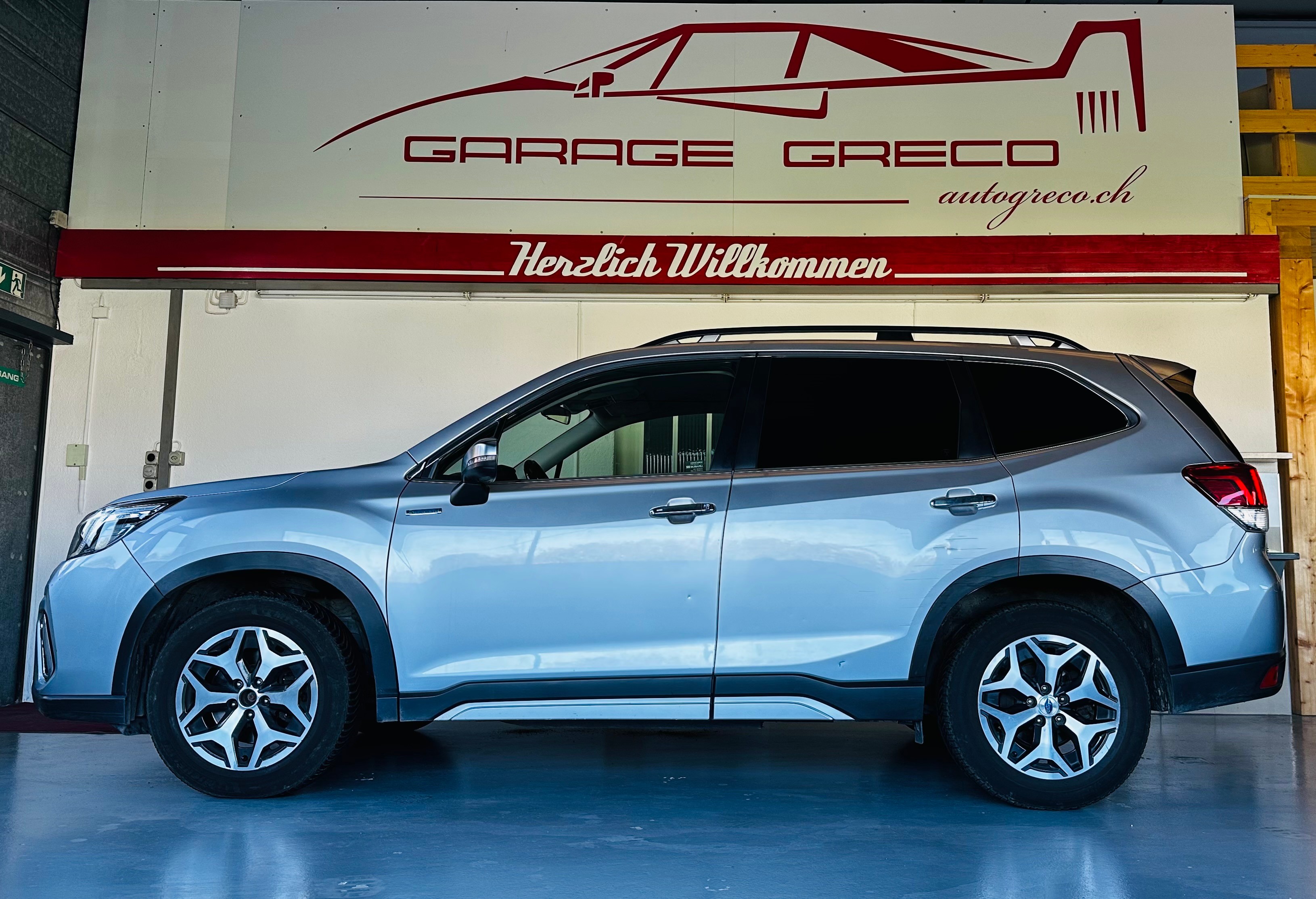 SUBARU Forester 2.0i e-Boxer Advantage Lineartronic — slika 1