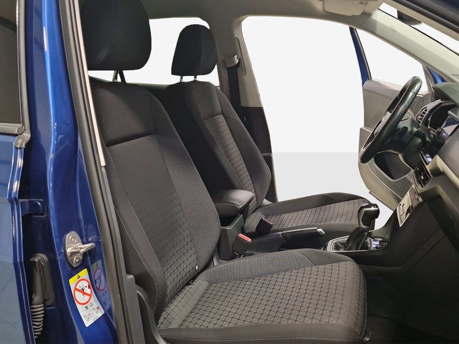 VW T-Cross 1.0 TSI Life DSG-image-13
