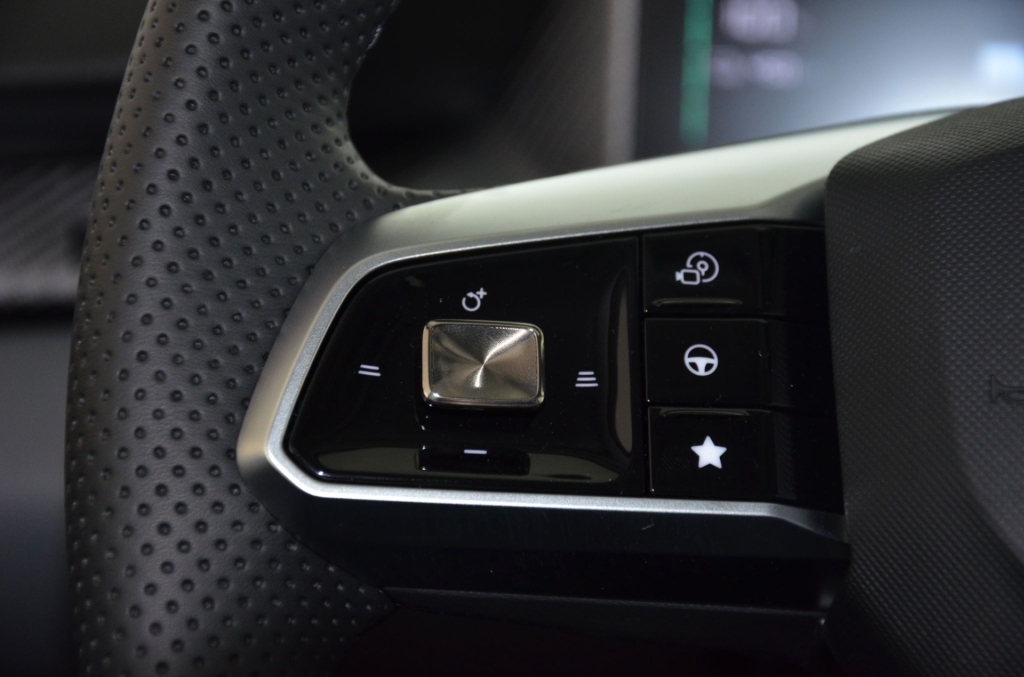 MG 4 EV 64kWh Premium Facelift-image-20