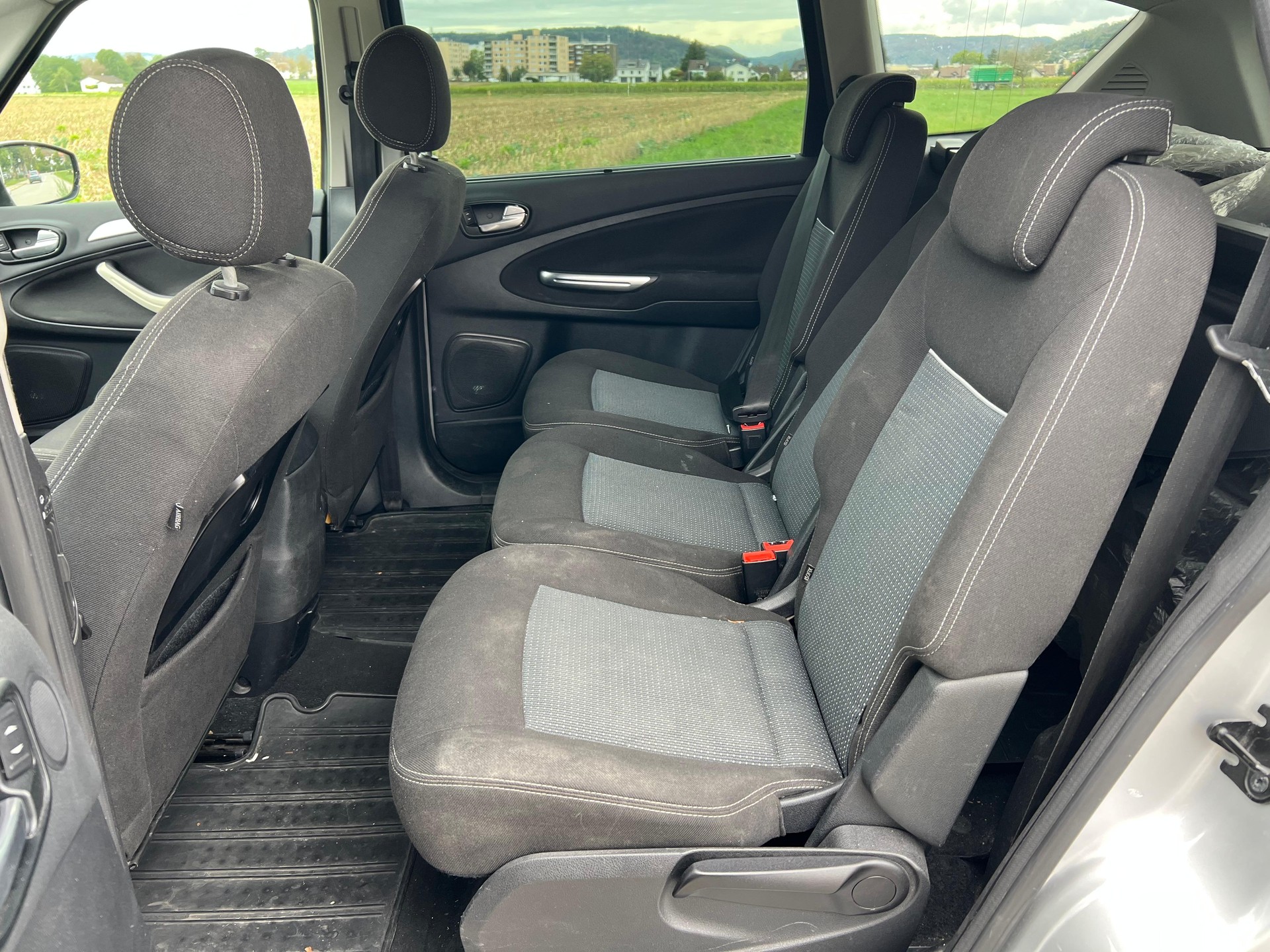 FORD S-Max 2.0 TDCi Titanium PowerShift-image-11
