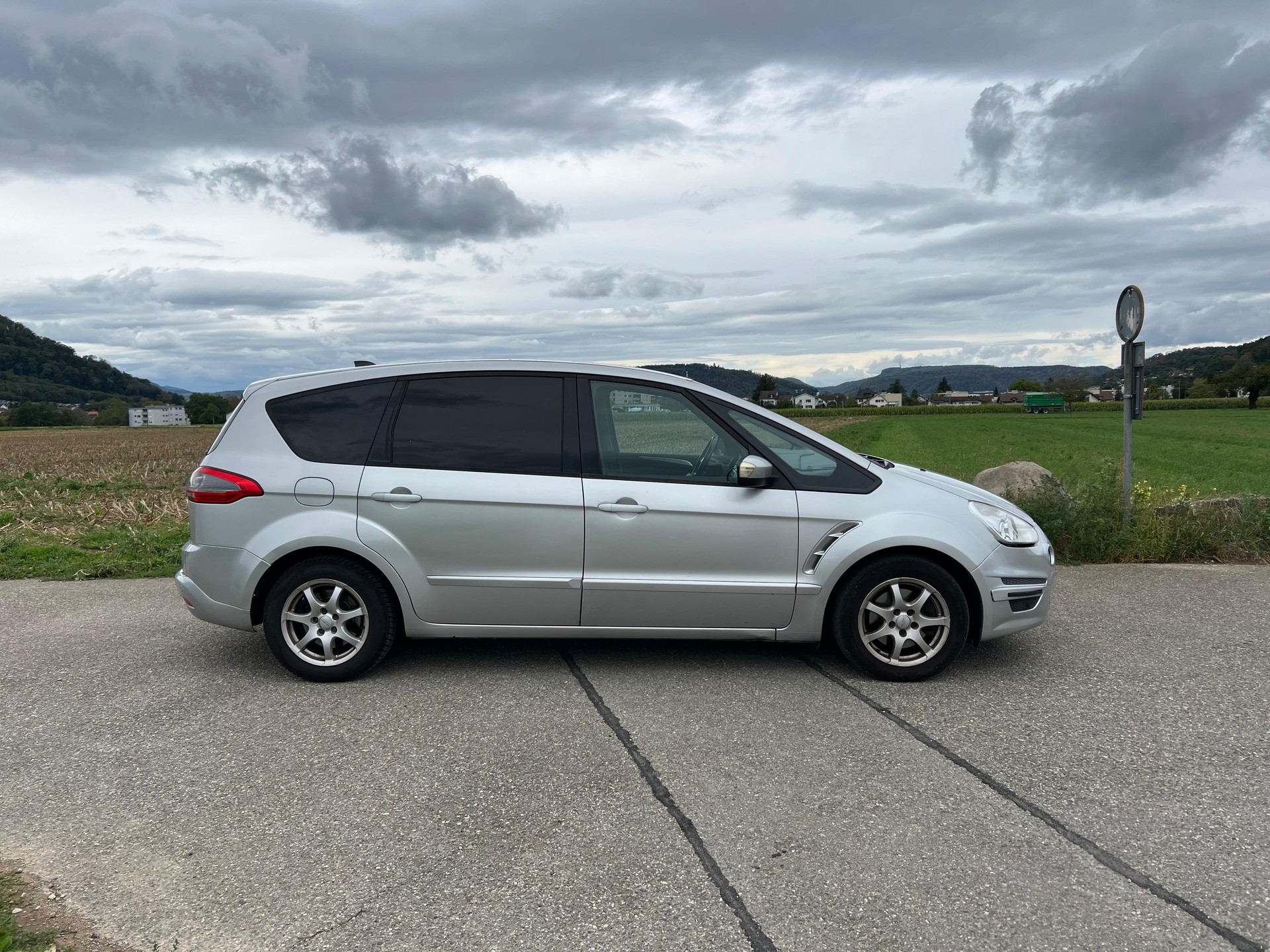 FORD S-Max 2.0 TDCi Titanium PowerShift-image-5