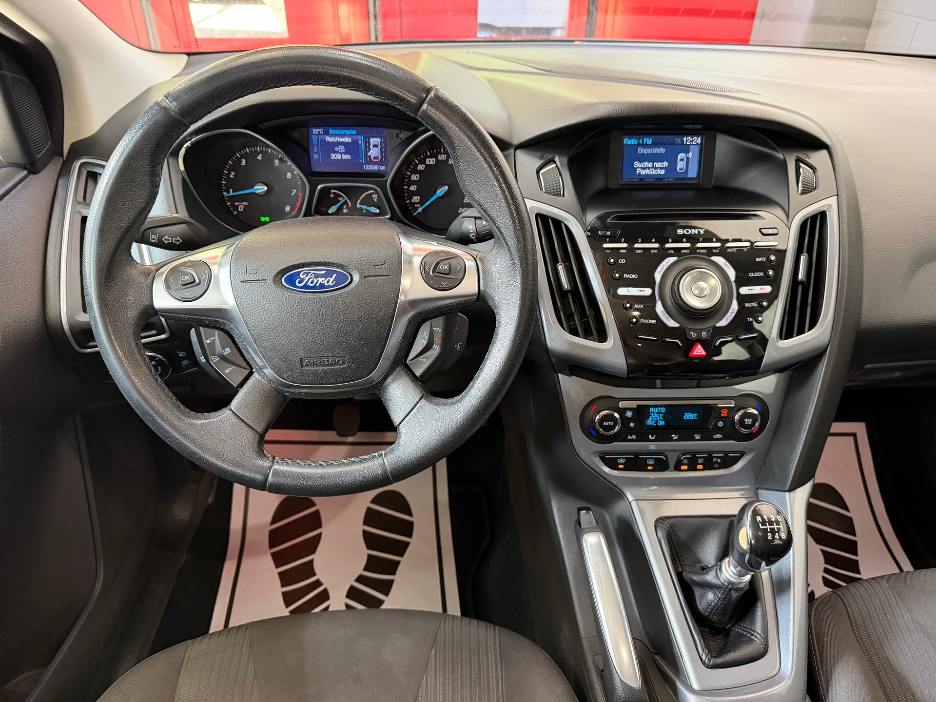 FORD Focus 1.6 SCTi Titanium //NEU AB MFK!-image-12
