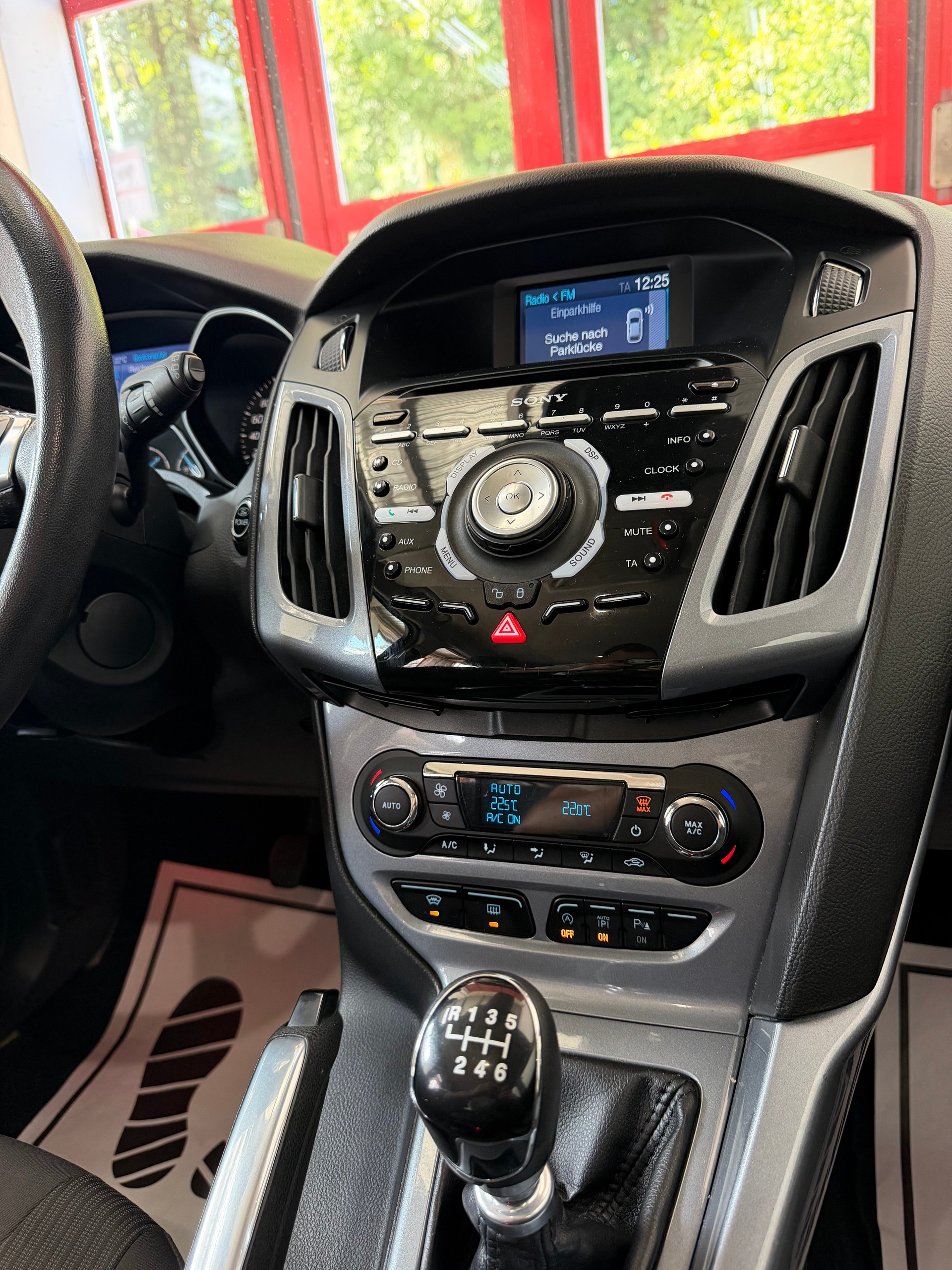 FORD Focus 1.6 SCTi Titanium //NEU AB MFK!-image-13