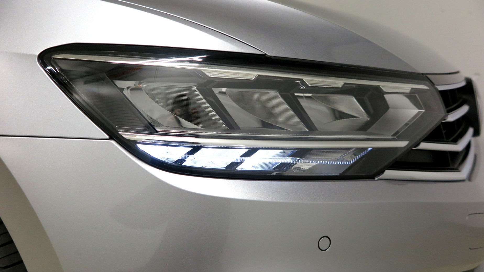 VW Passat Variant 1.5 TSI EVO Business DSG-image-13