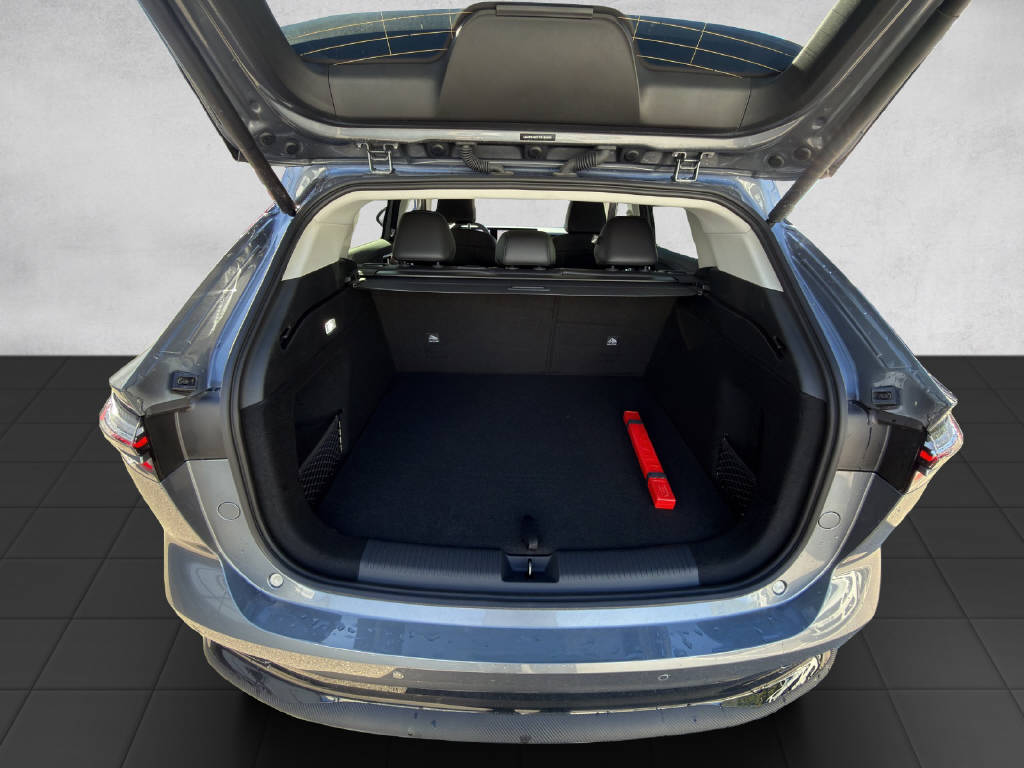 MG HS 1.5 Hybrid Luxury-image-5