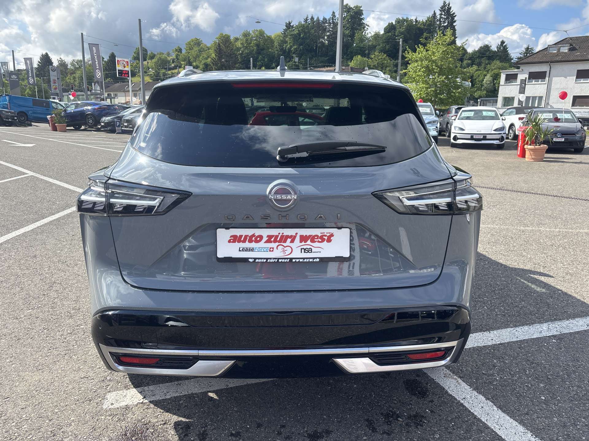 NISSAN Qashqai 1.3 DIG-T MHEV Tekna+ Xtronic-Automat-image-11