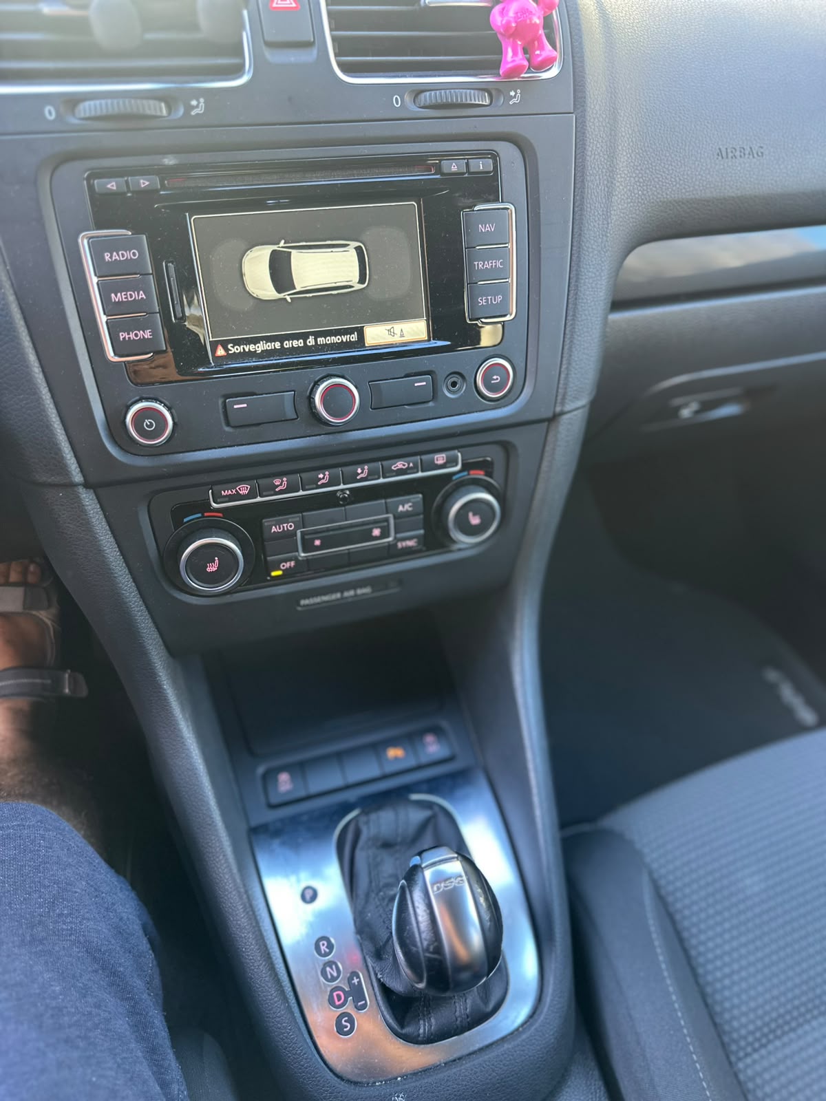 VW Golf Variant 1.6 TDI BMT Comfortline DSG-image-9
