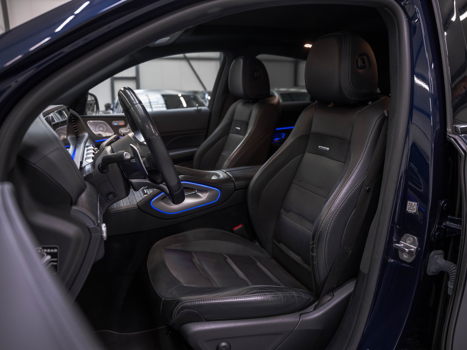 MERCEDES-BENZ GLE Coupé 53 AMG Premium Plus 4Matic+ Speedshift-image-9