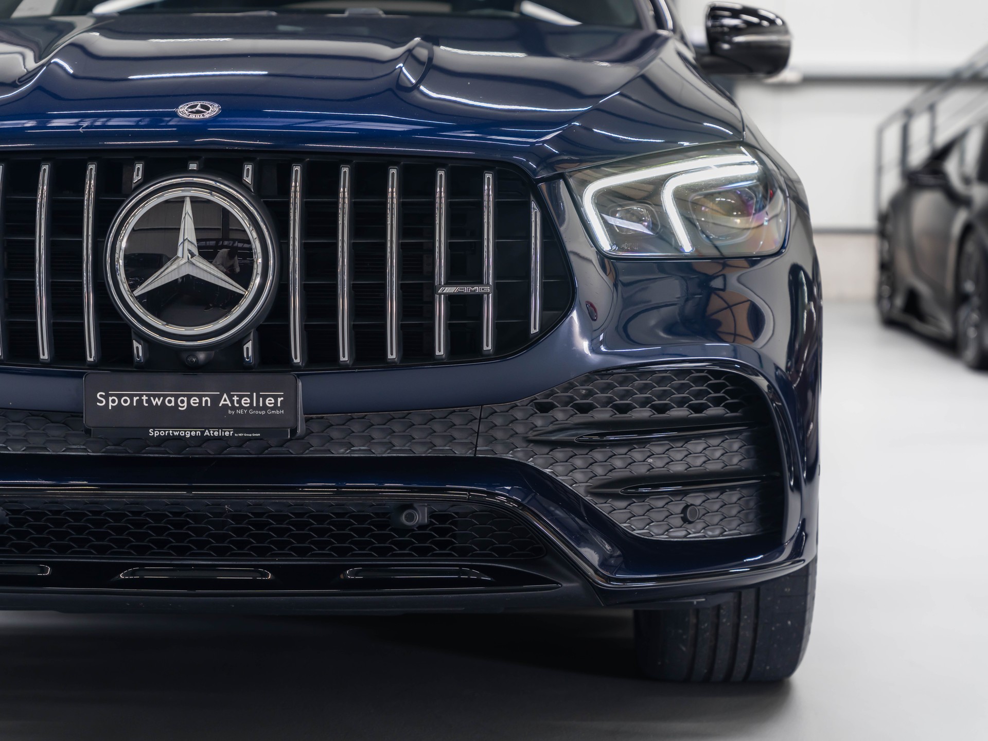 MERCEDES-BENZ GLE Coupé 53 AMG Premium Plus 4Matic+ Speedshift-image-14