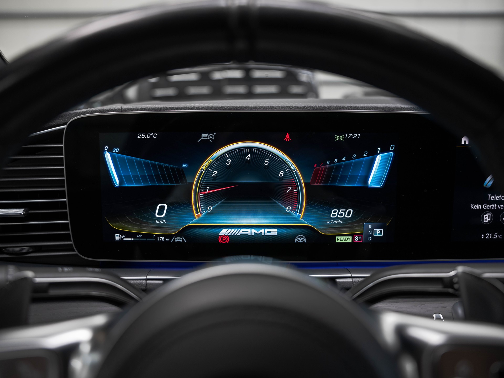 MERCEDES-BENZ GLE Coupé 53 AMG Premium Plus 4Matic+ Speedshift-image-23