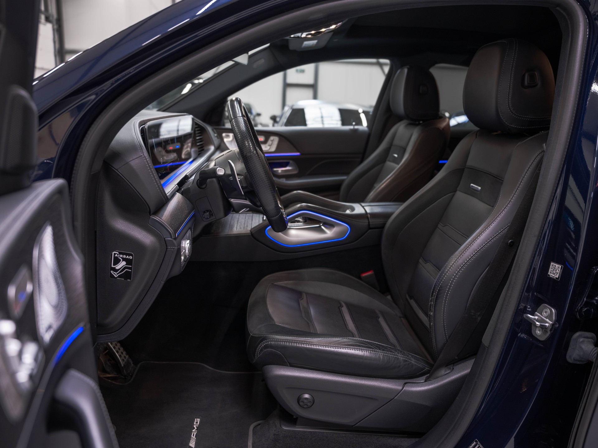 MERCEDES-BENZ GLE Coupé 53 AMG Premium Plus 4Matic+ Speedshift-image-8