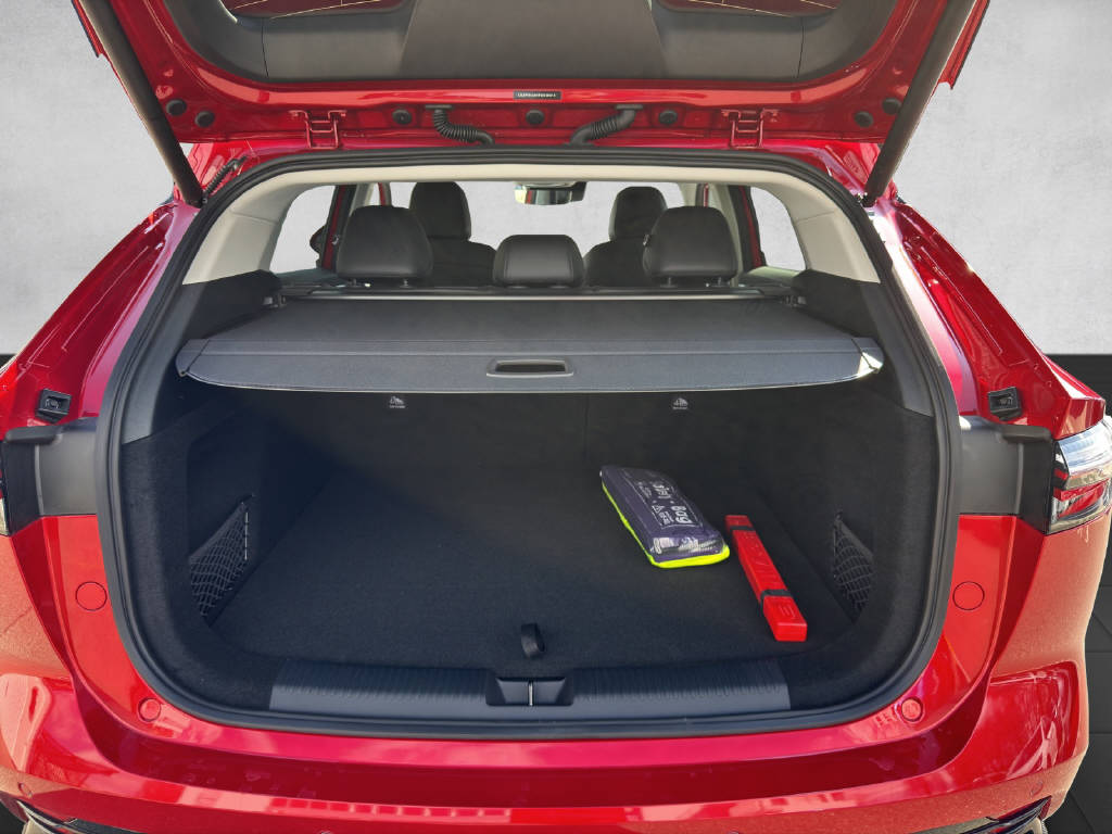MG HS 1.5 Hybrid Luxury-image-5