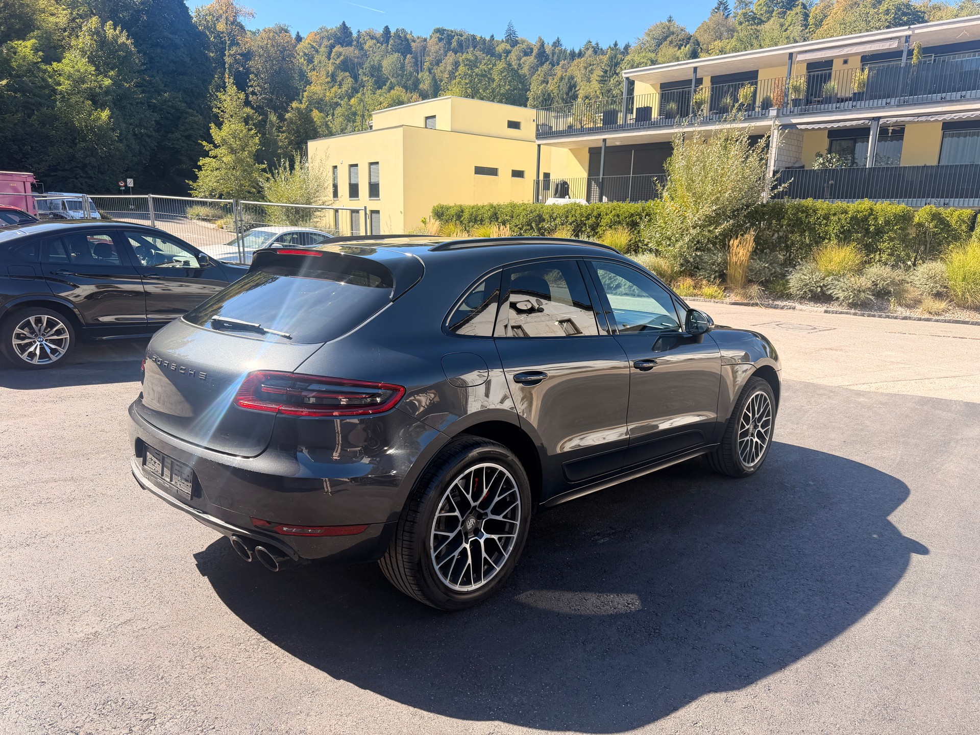 PORSCHE Macan Turbo PDK-image-3
