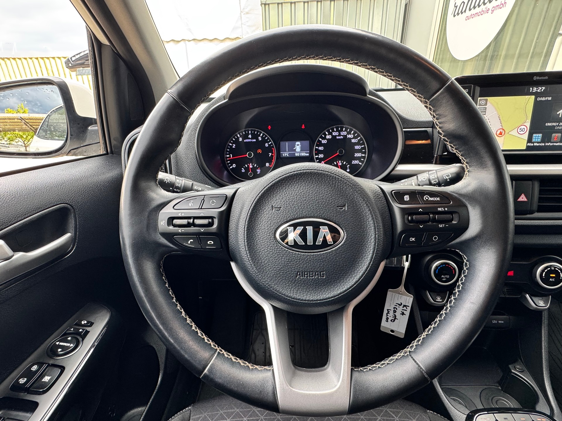 KIA Picanto 1.2 CVVT Swiss City Line+Navigation+Rückfahrkamera+Bluetooth+14"Alu+8-fach+Tempomat+Sitz-/Lenkradheizung+-image-13