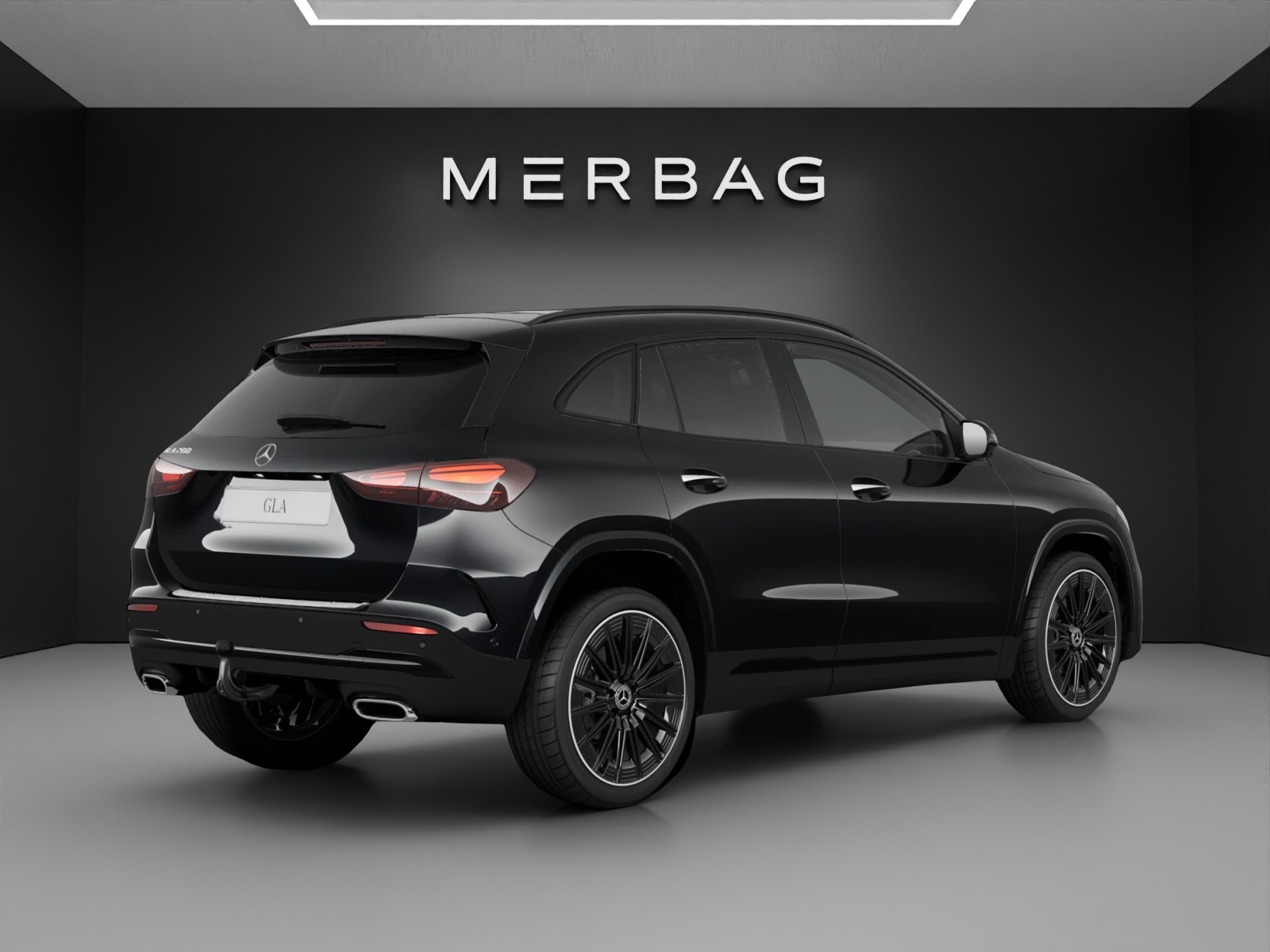 MERCEDES-BENZ GLA 200 7G-DCT-image-2