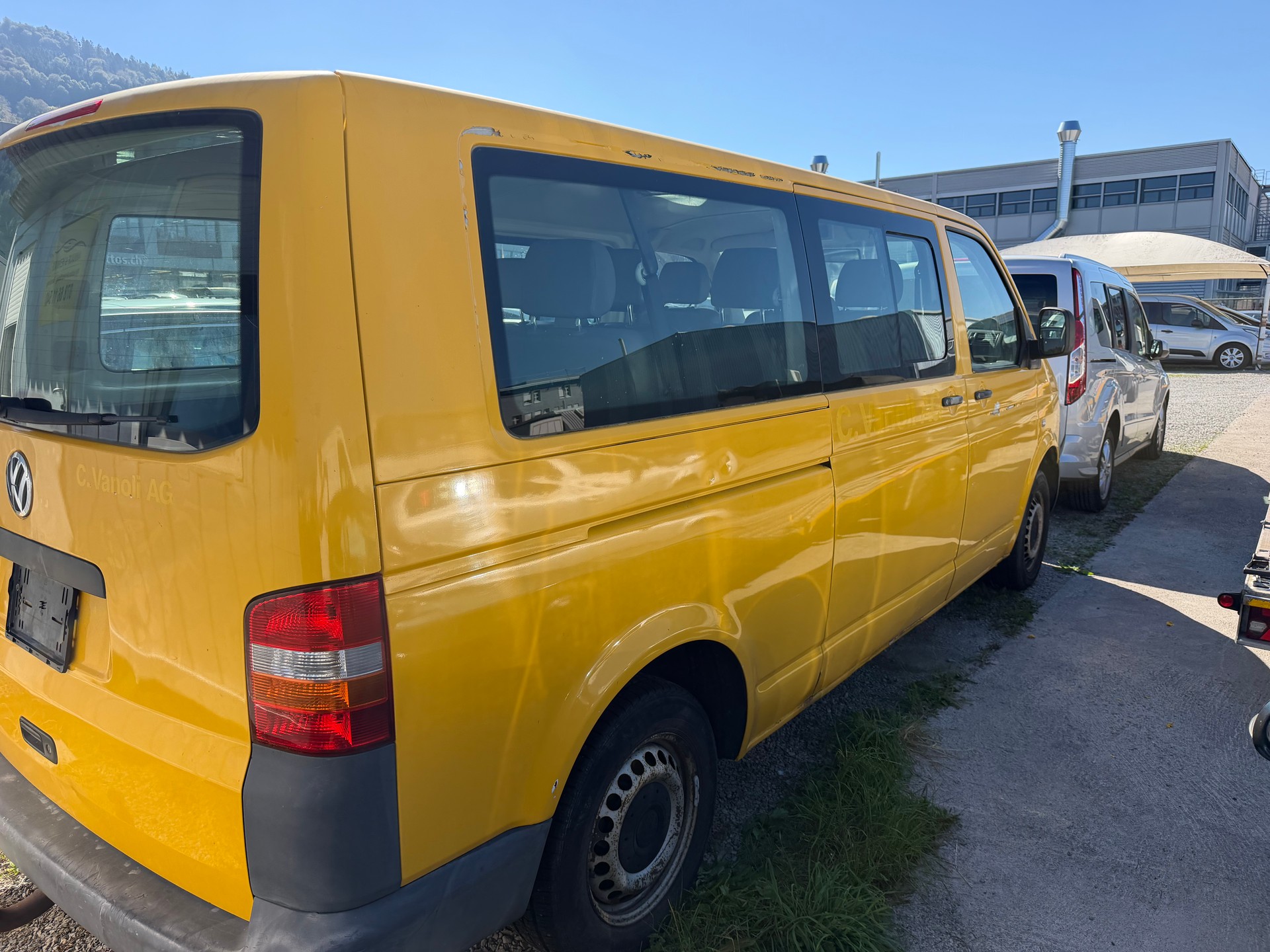 VW T5 Caravelle Trend 1.9 TDI PD-image-4