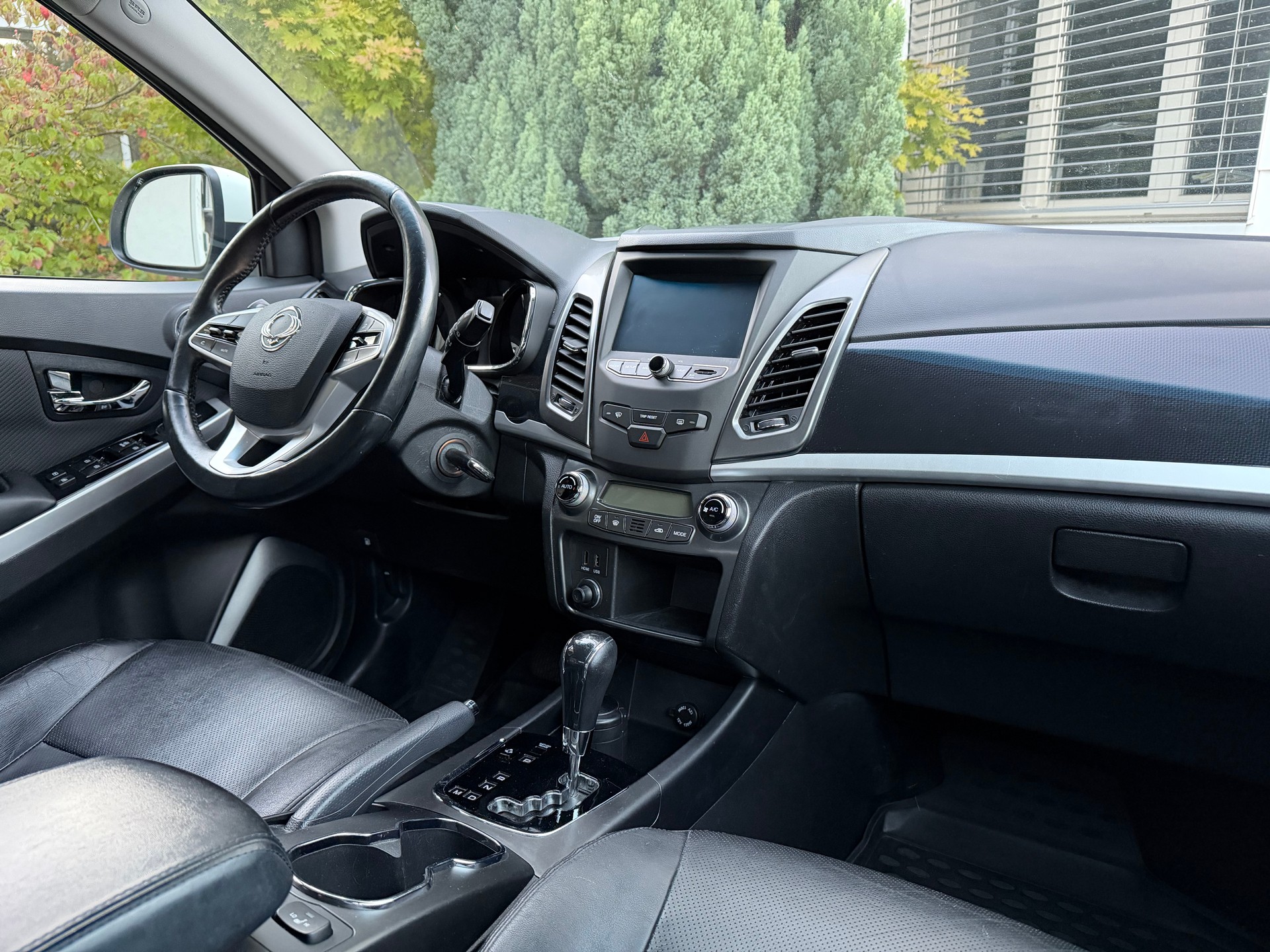 KGM-SsangYong Korando 2.2 e-XDi Sapphire 4x4 4WD Automatic *inkl. Anhängerkupplung*-image-7