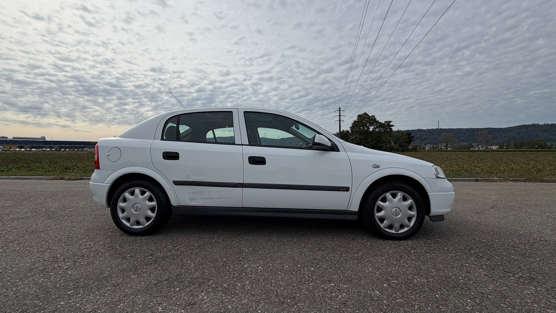 OPEL Astra 1.6i 16V Comfort-image-1