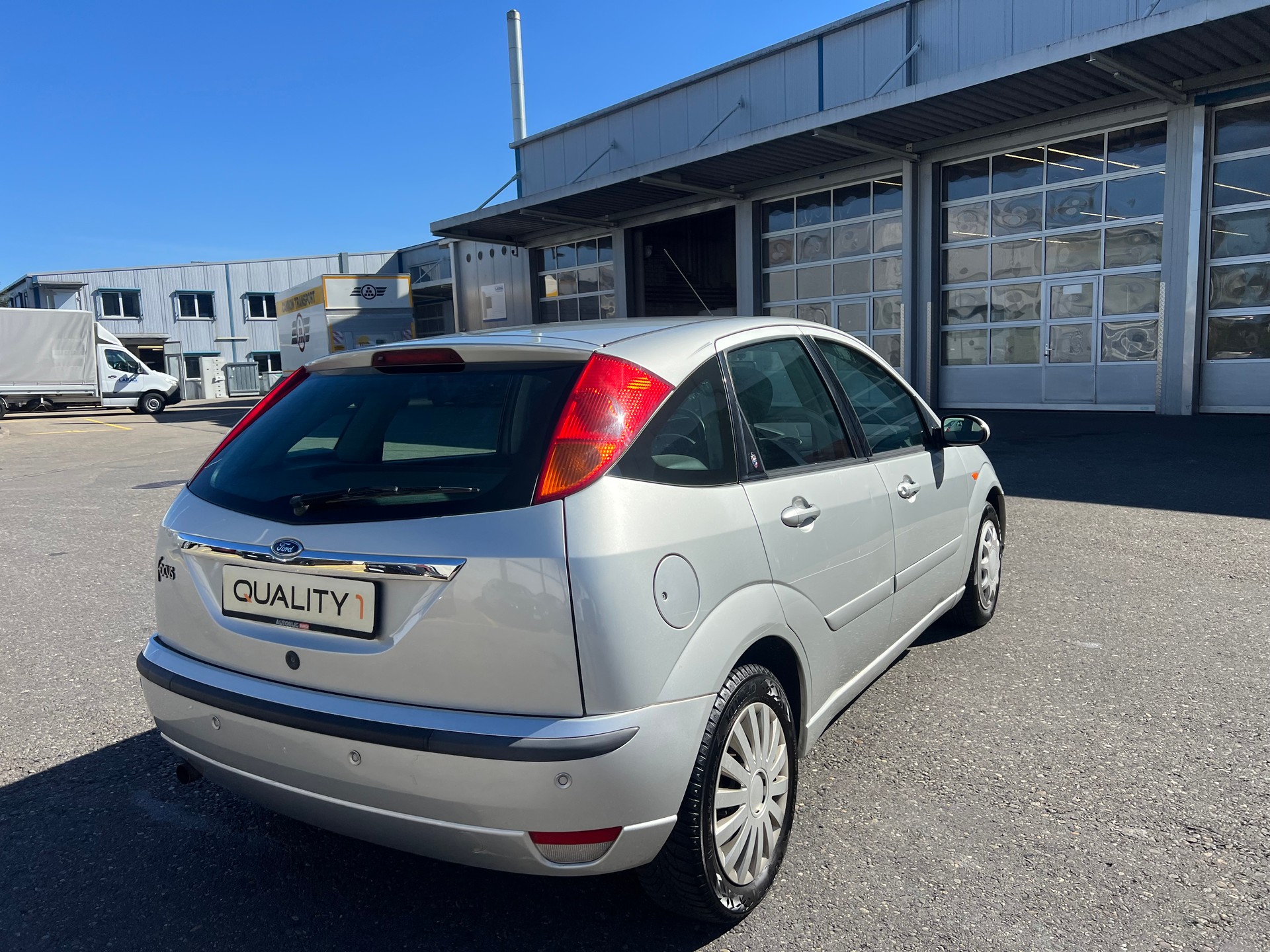 FORD Focus 2.0i 16V Carving-image-2