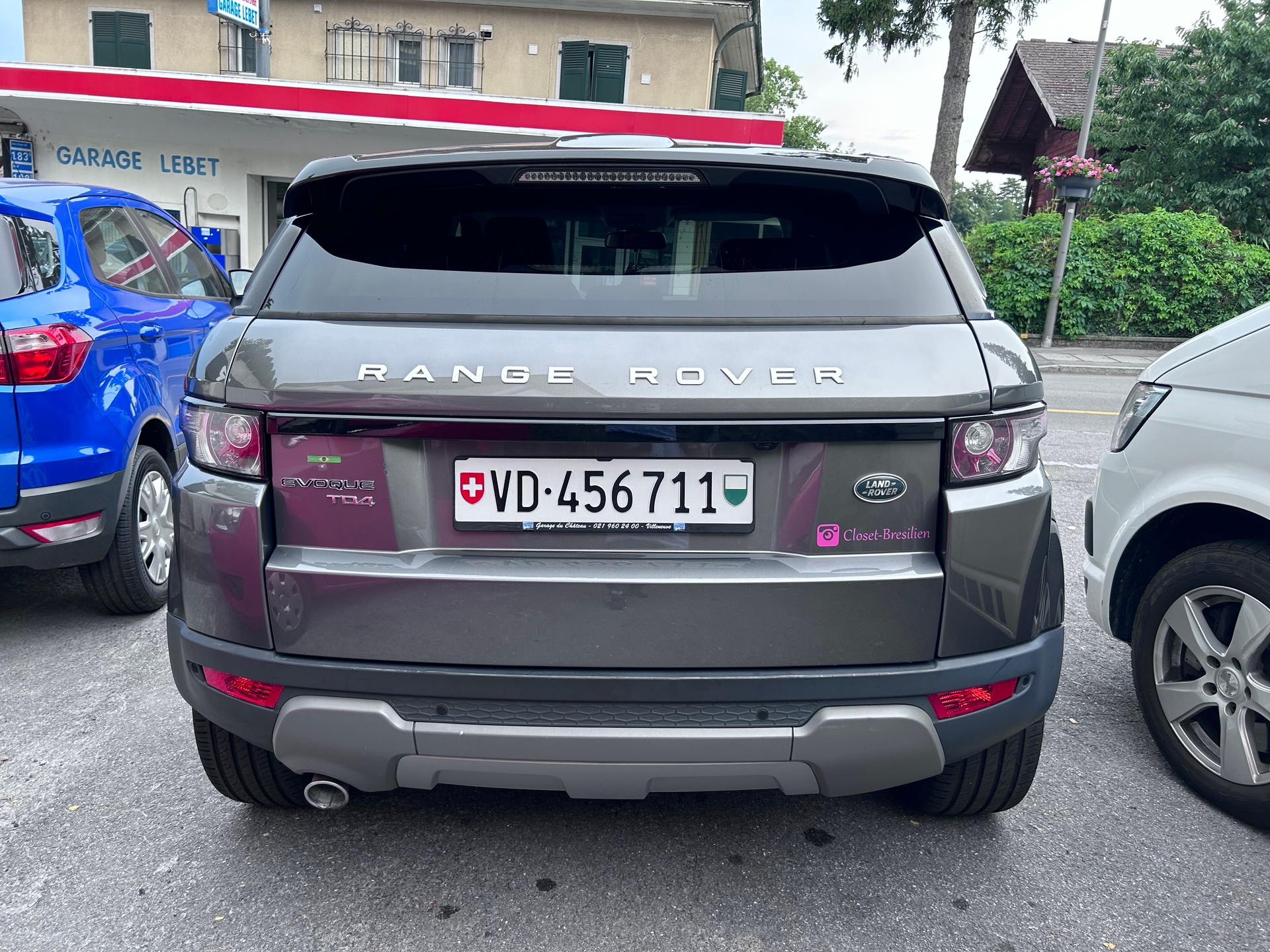 LAND ROVER 2.2 TD4 Union Monochrome & Tech-image-2